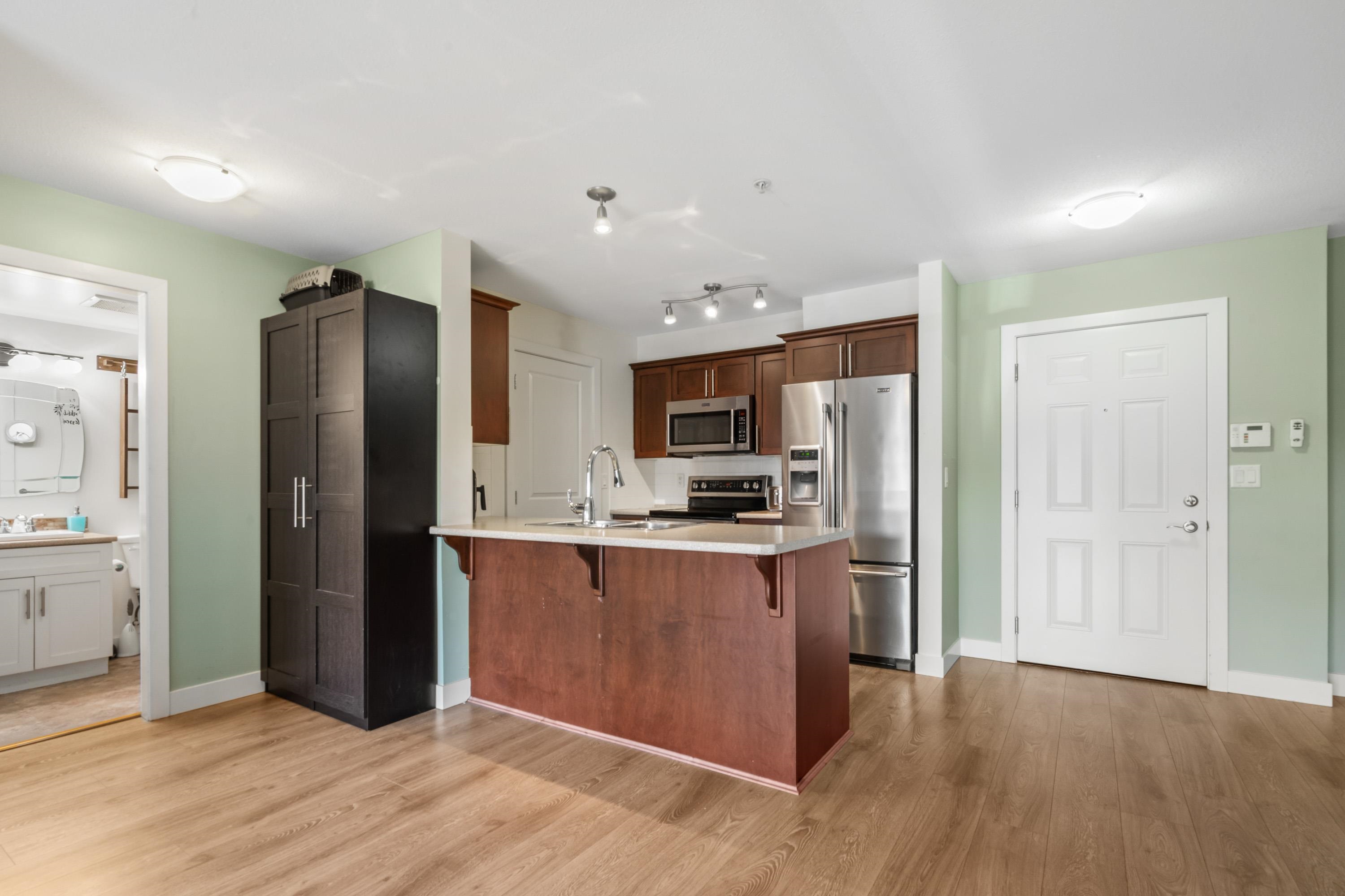 107 9422 VICTOR STREET, #107