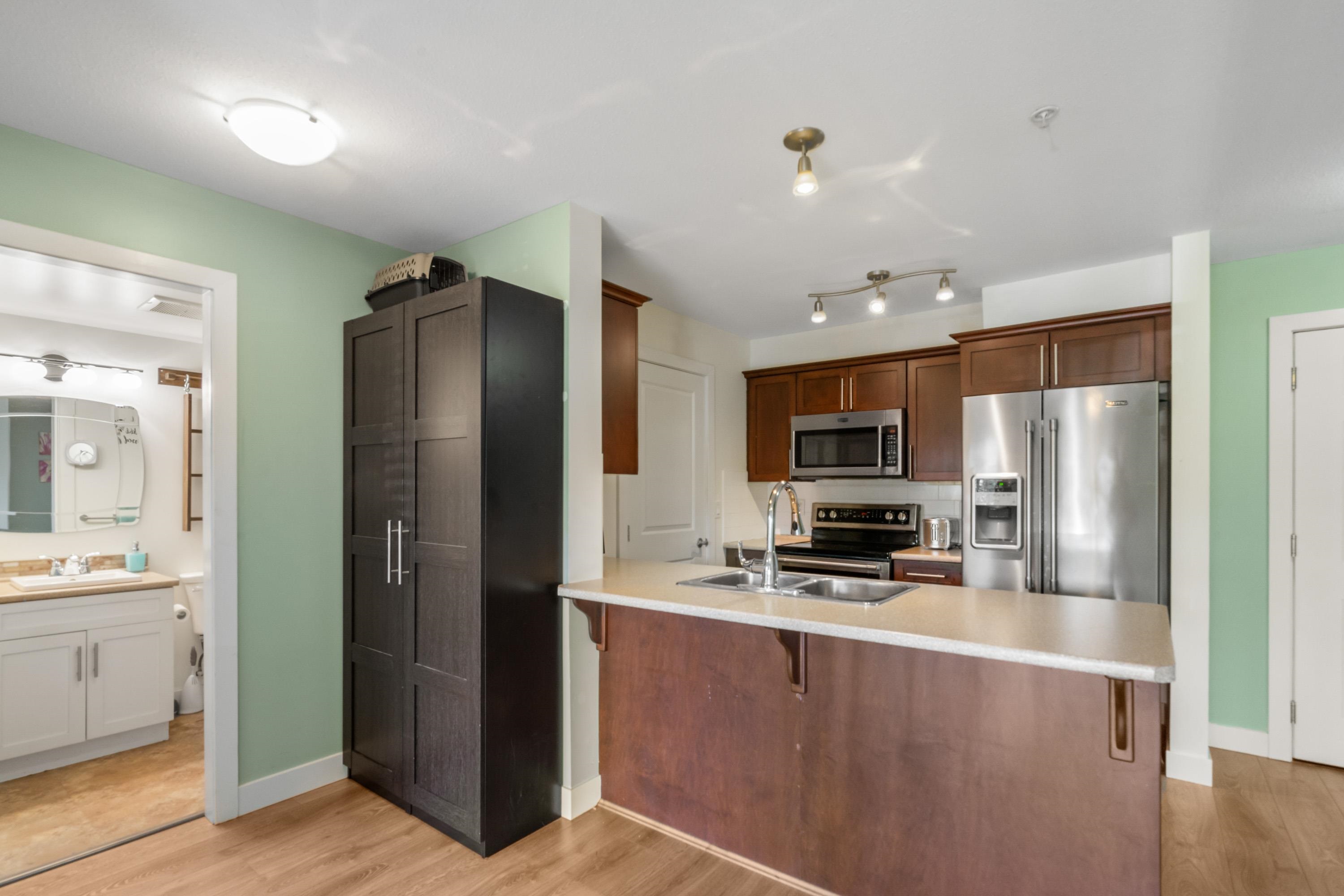107 9422 VICTOR STREET, #107