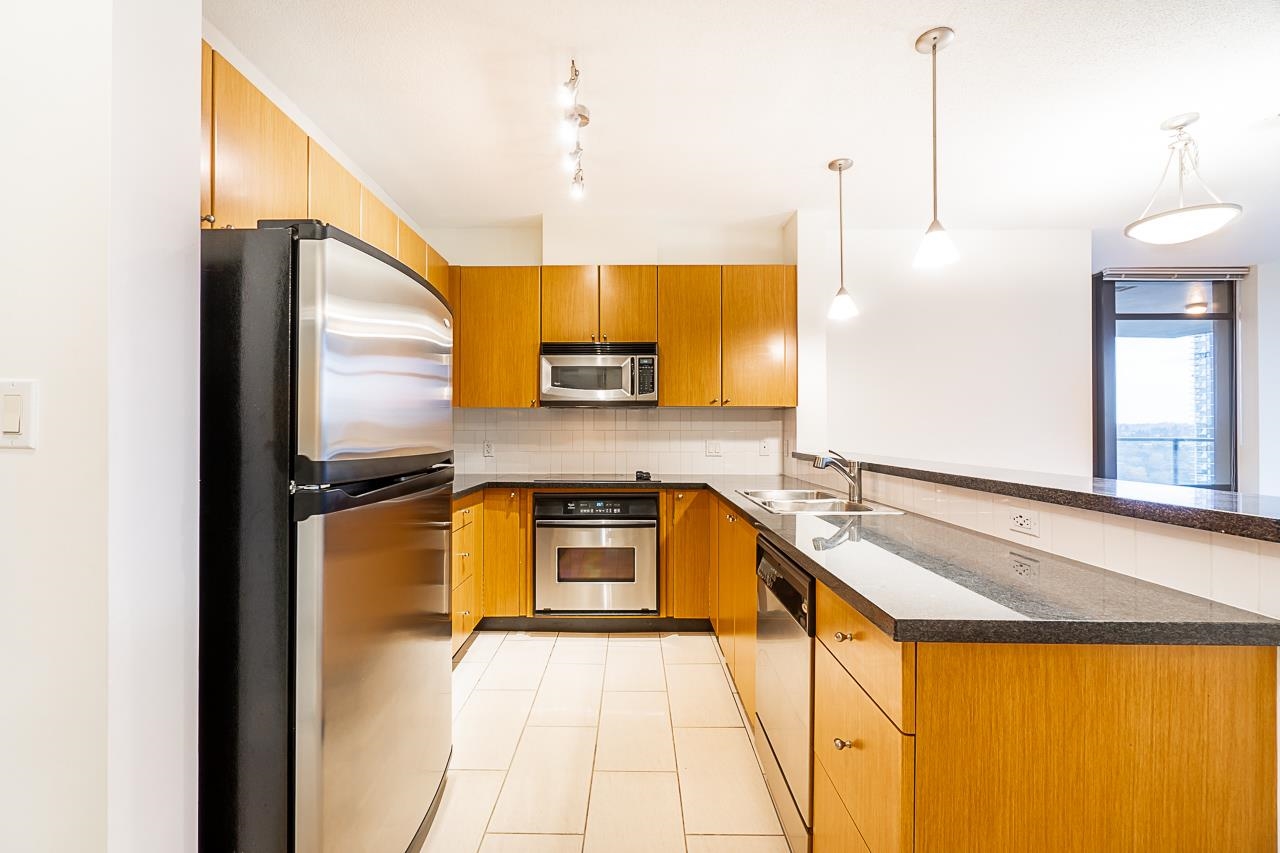 1806 4132 HALIFAX STREET, #1806