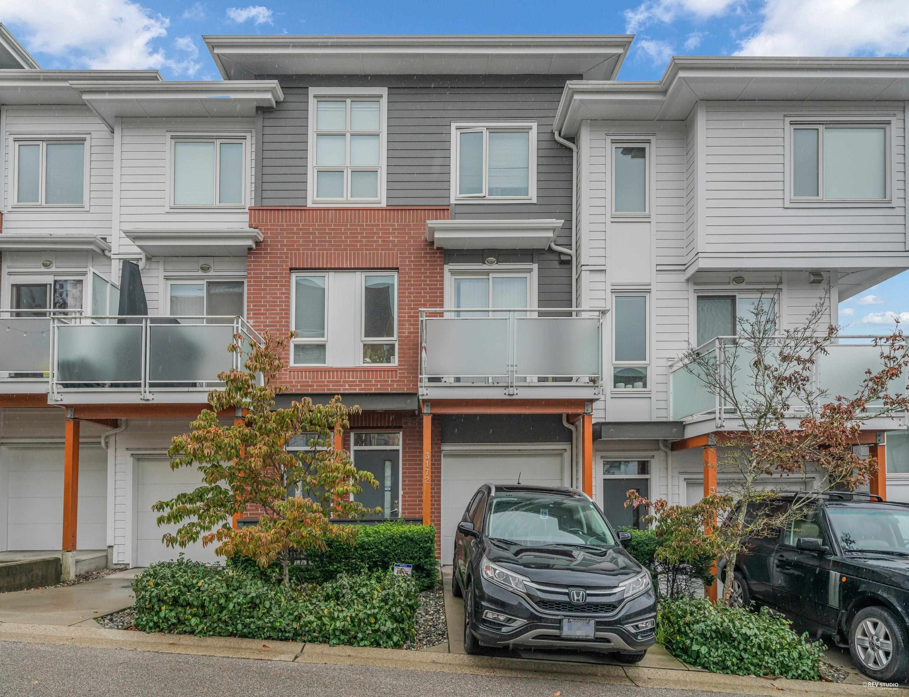 3172 PIERVIEW CRESCENT