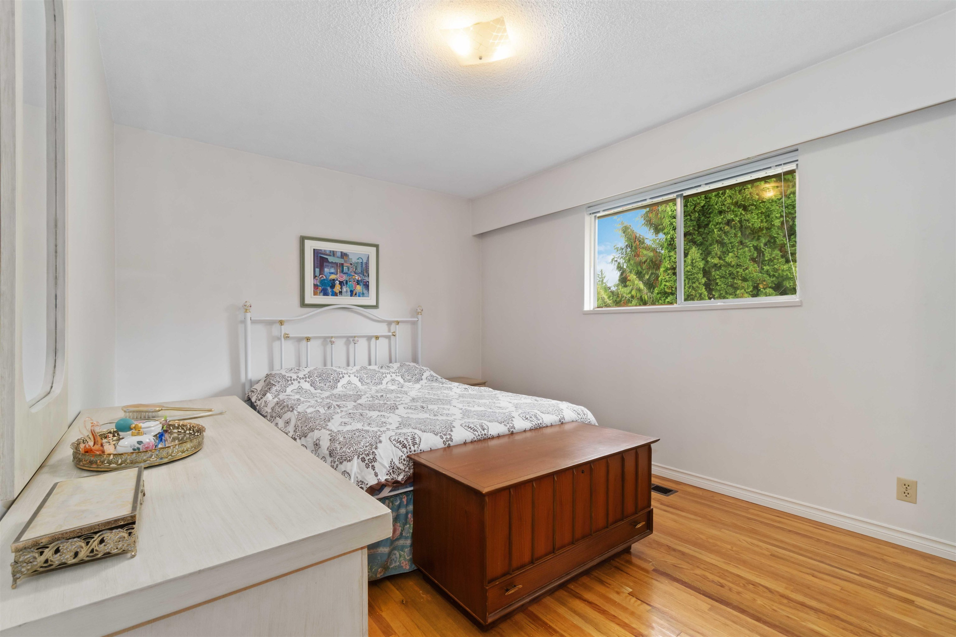 11243 KENDALE VIEW