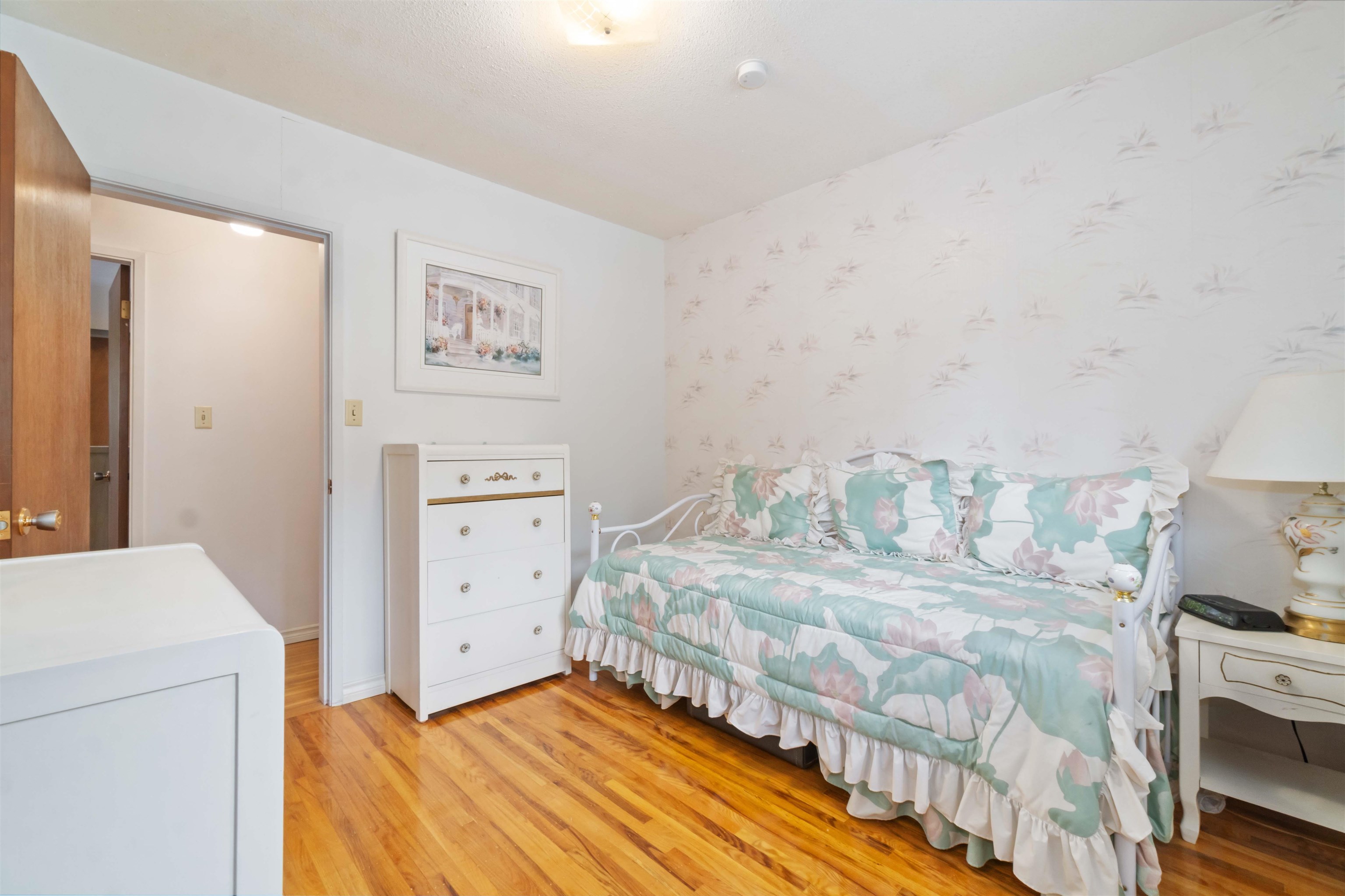 11243 KENDALE VIEW