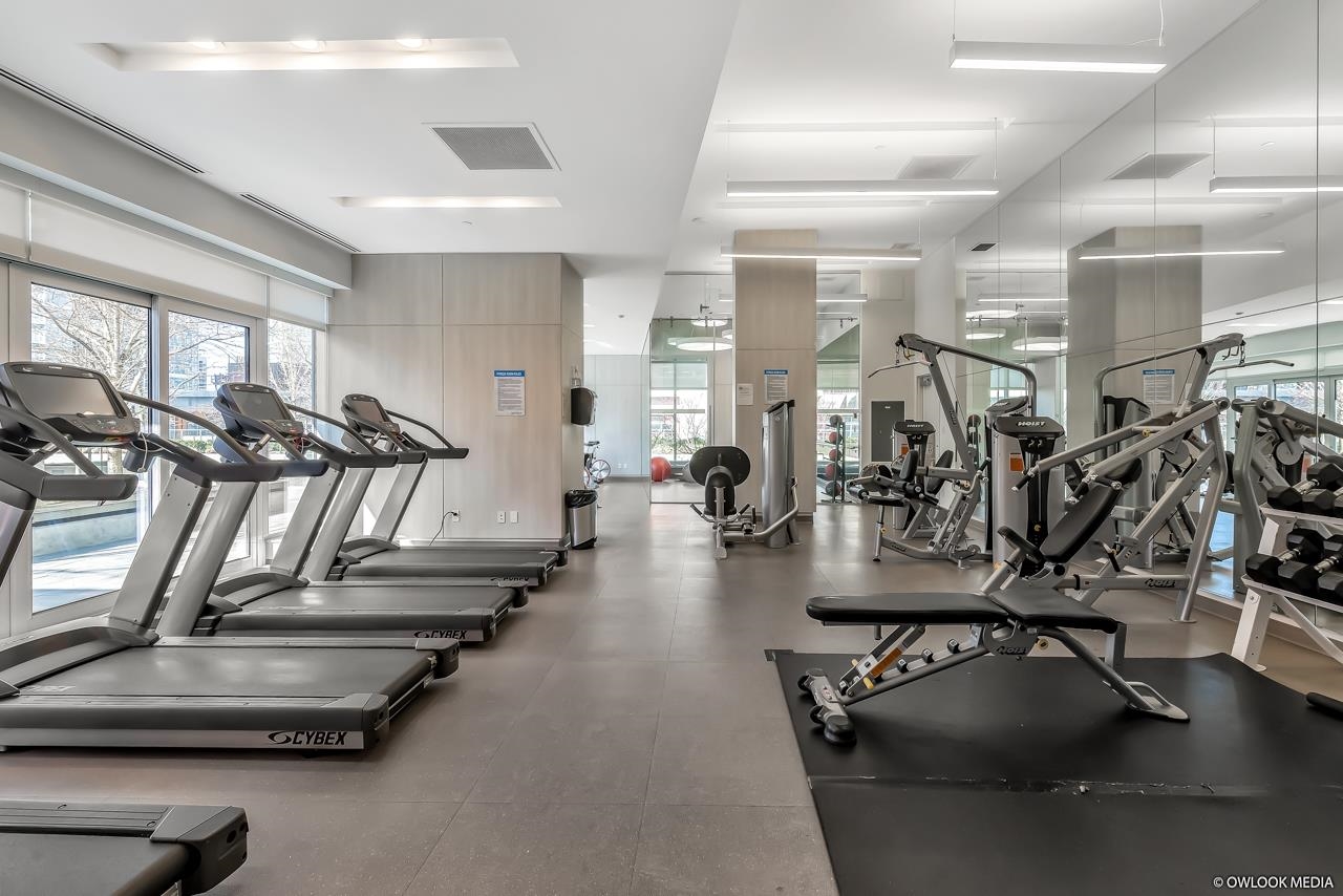 809 4688 KINGSWAY, #809
