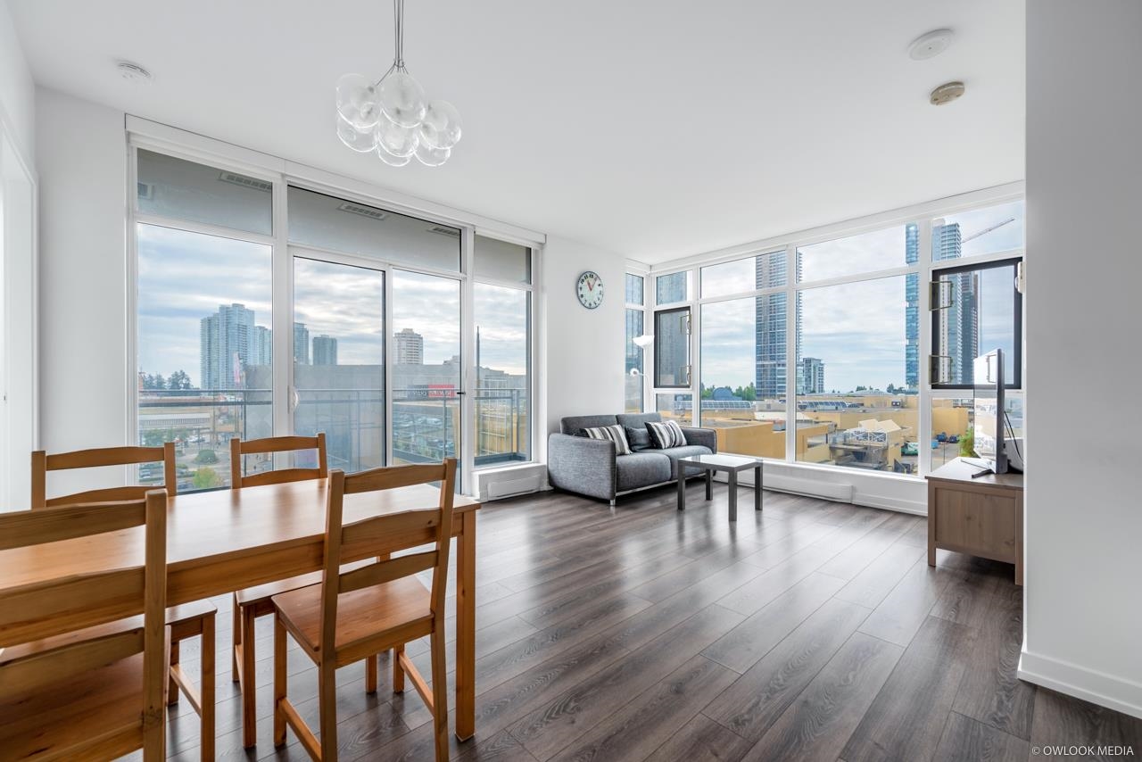 809 4688 KINGSWAY, #809