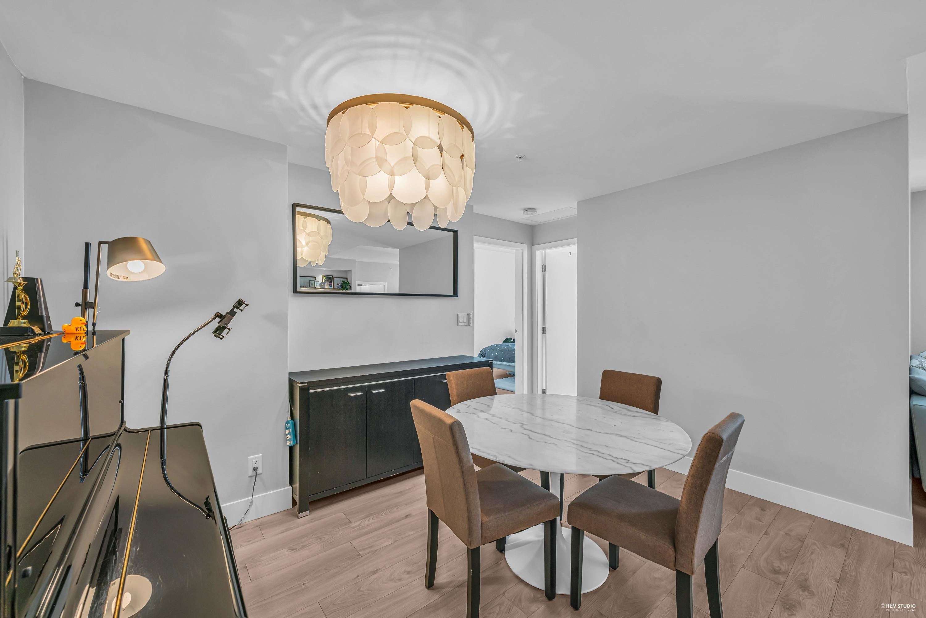 1601 7388 KINGSWAY, #1601