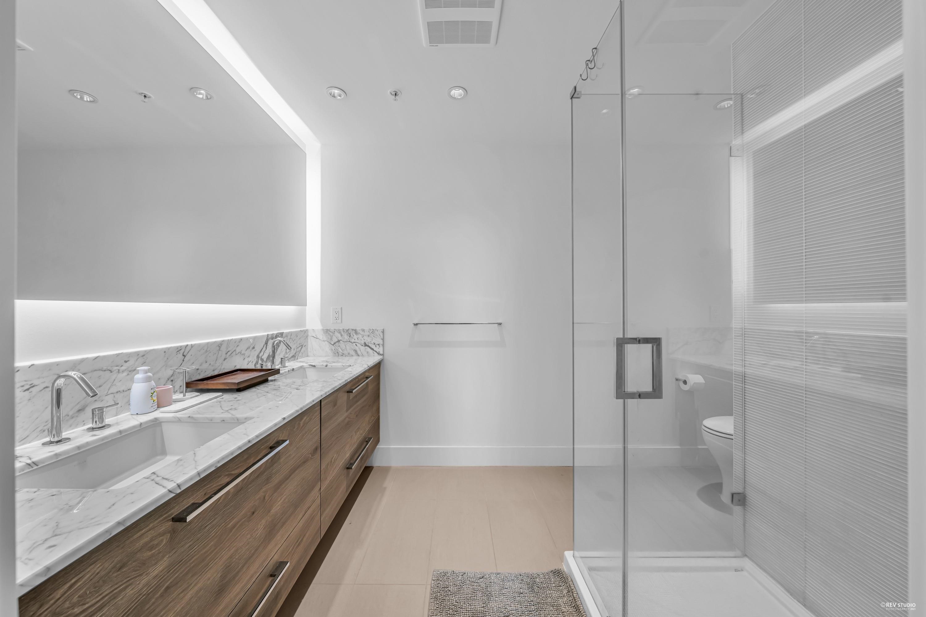 1601 7388 KINGSWAY, #1601