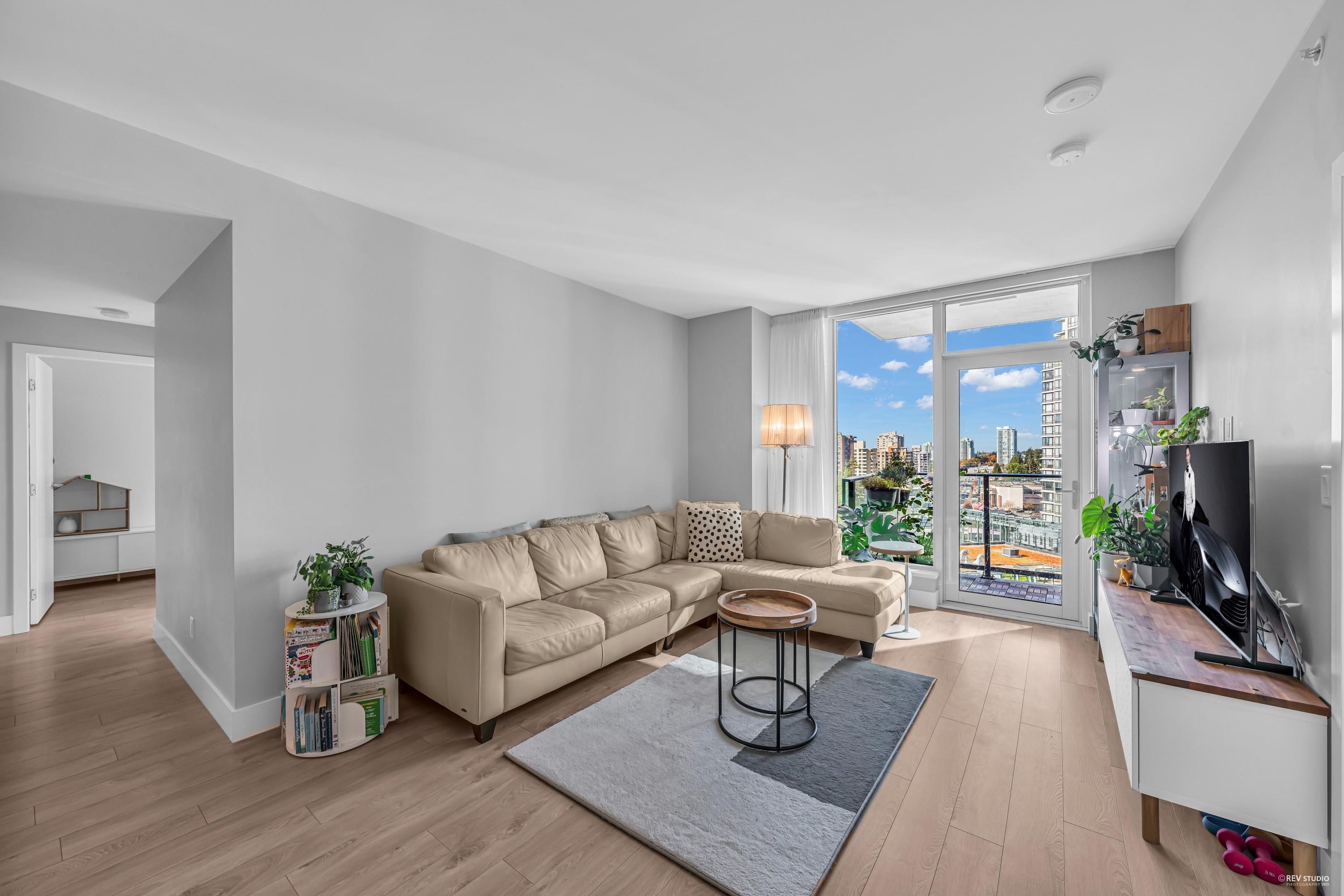1601 7388 KINGSWAY, #1601