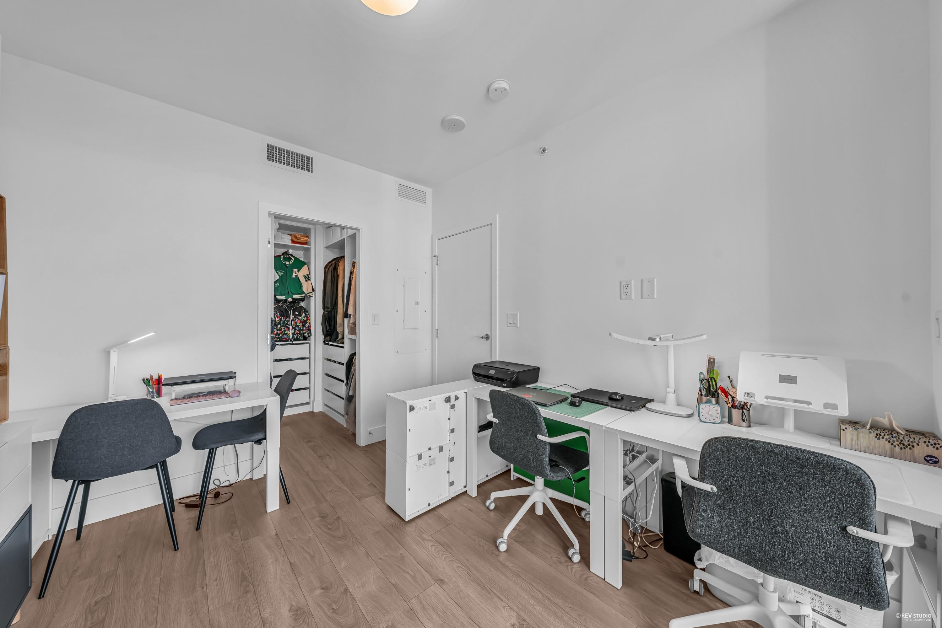 1601 7388 KINGSWAY, #1601