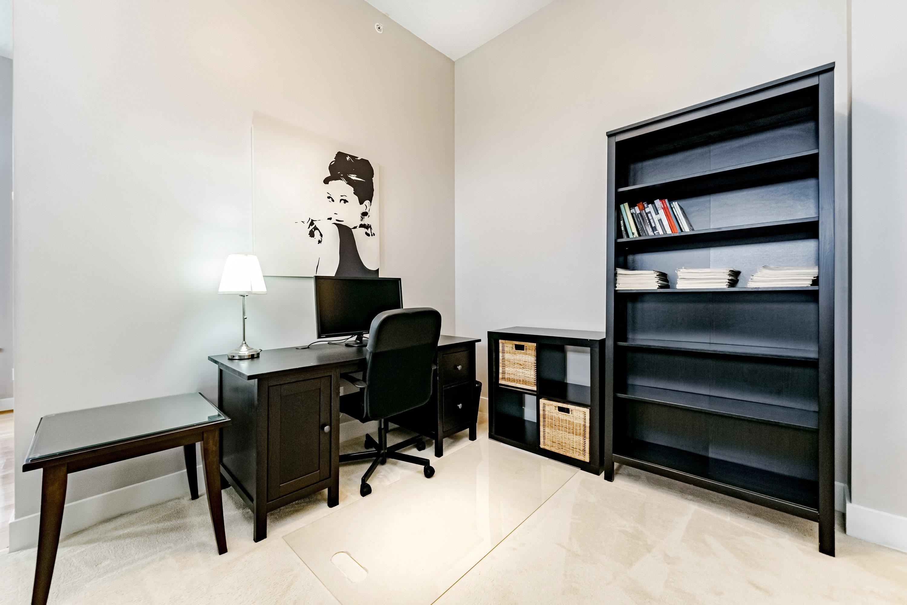 403 2388 WESTERN PARKWAY, #403