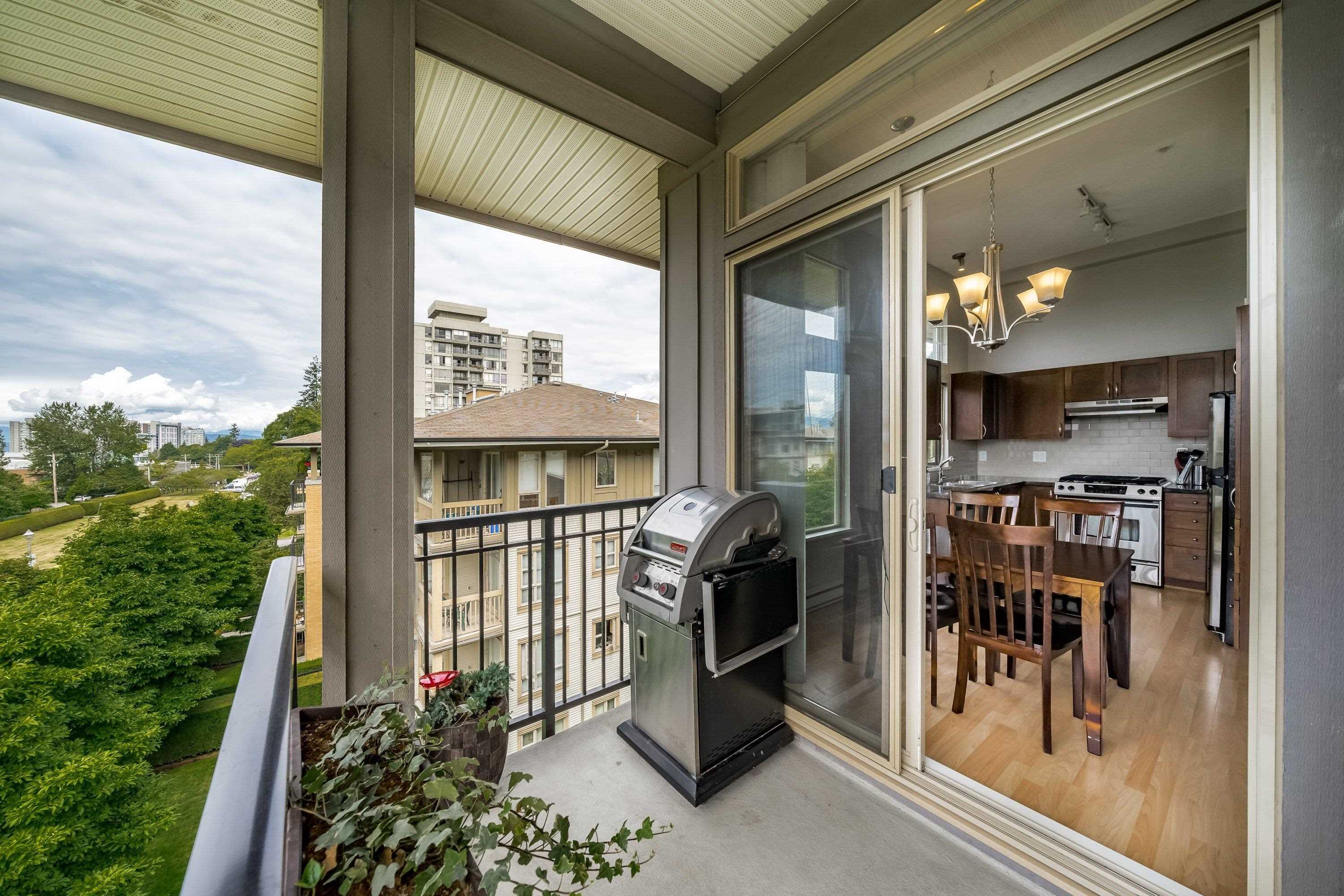 403 2388 WESTERN PARKWAY, #403