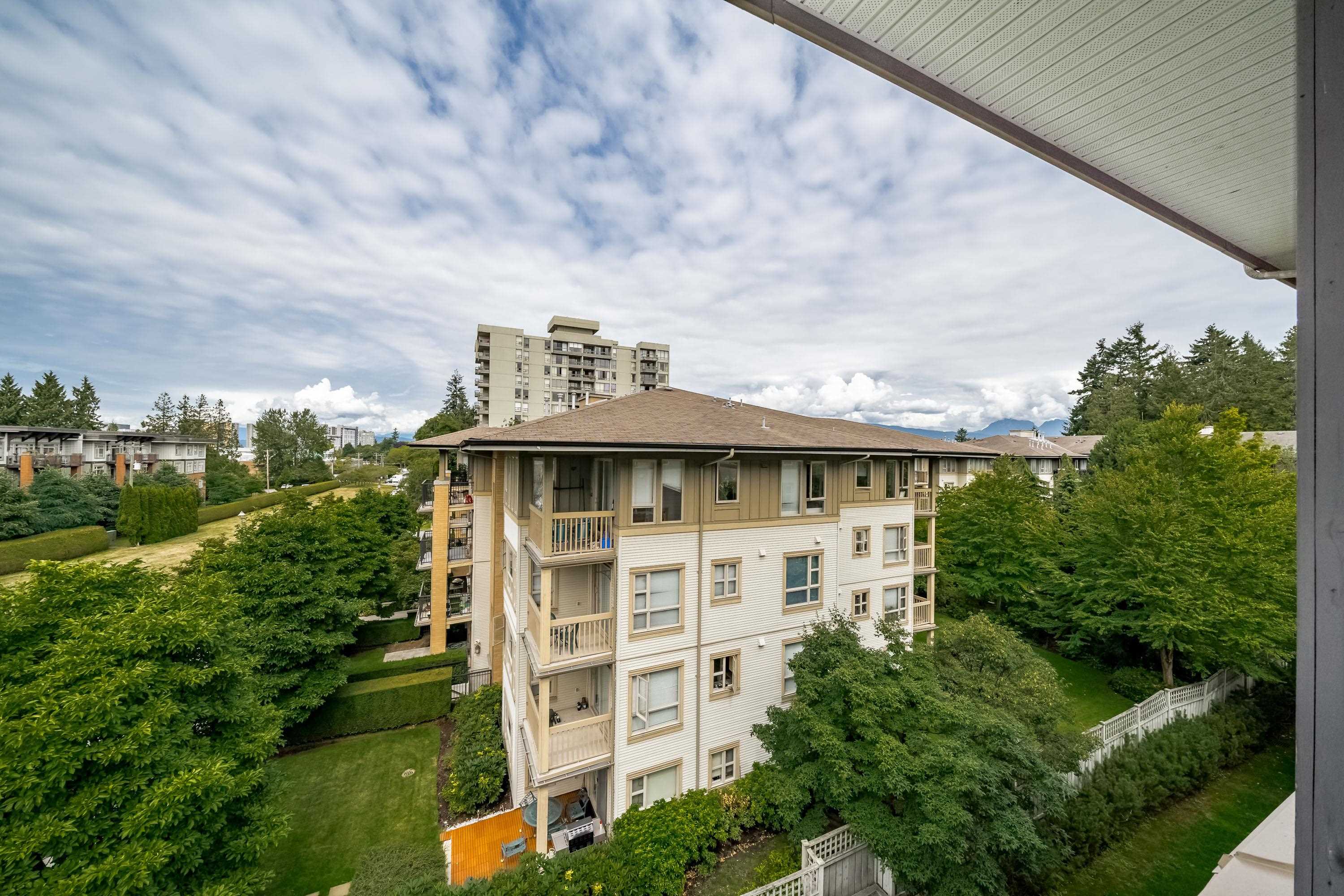 403 2388 WESTERN PARKWAY, #403