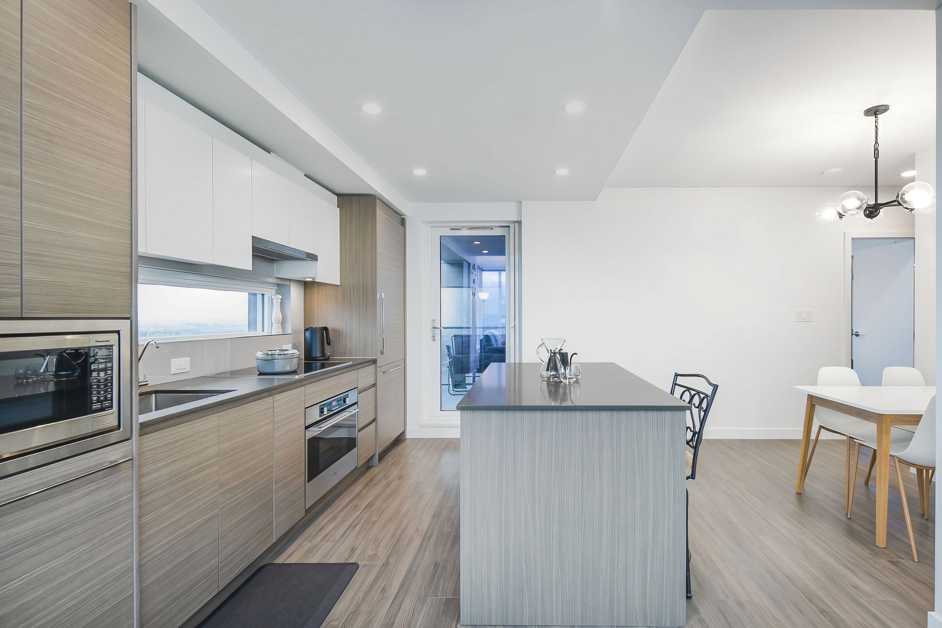 3708 13615 FRASER HIGHWAY, #3708