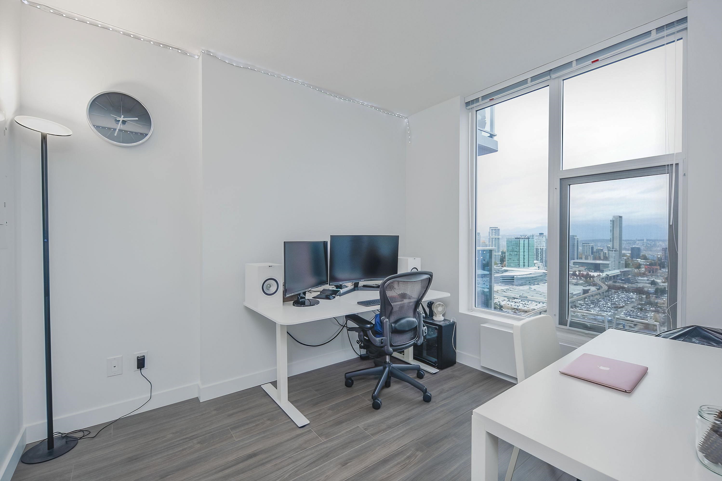 3708 13615 FRASER HIGHWAY, #3708