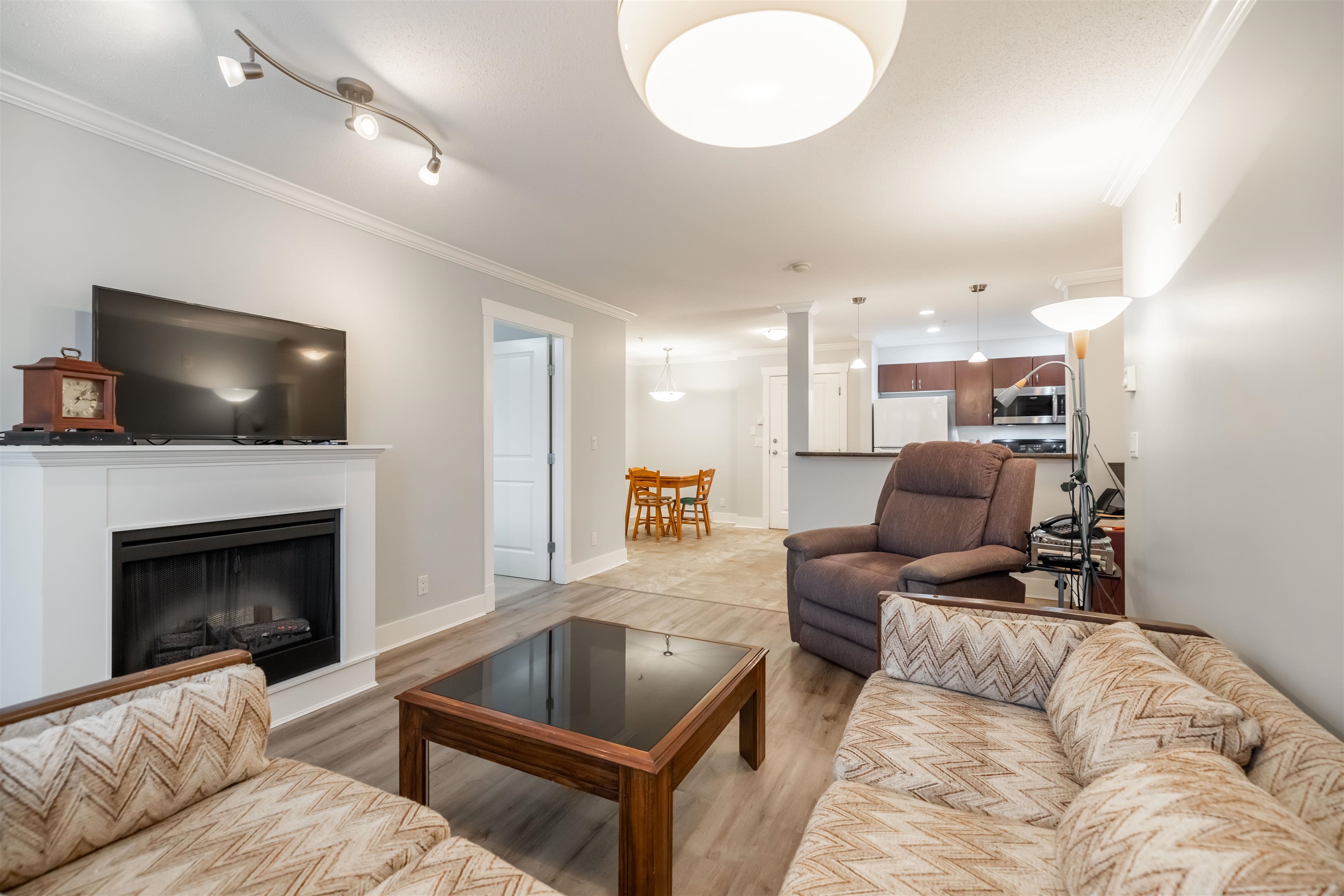 207 33255 OLD YALE ROAD, #207