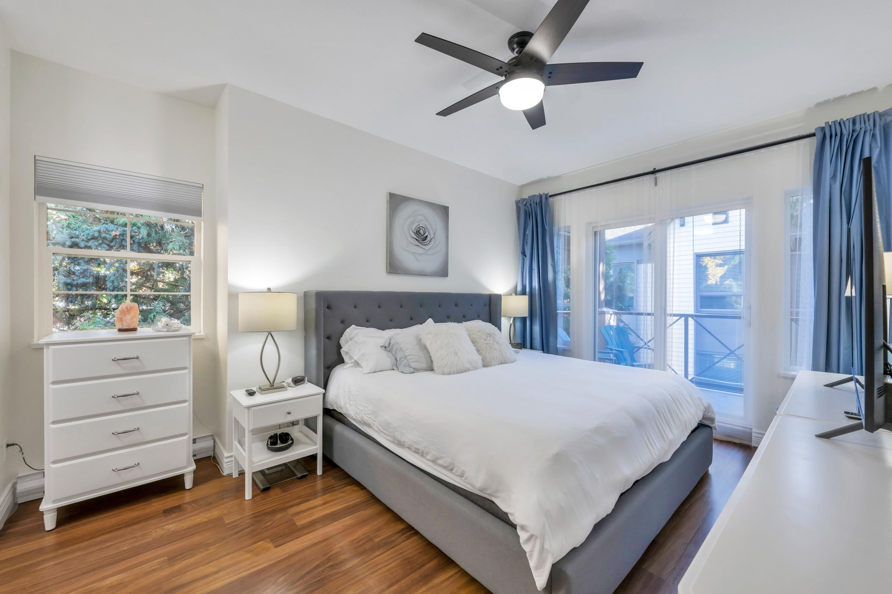 205 4747 54A STREET, #205