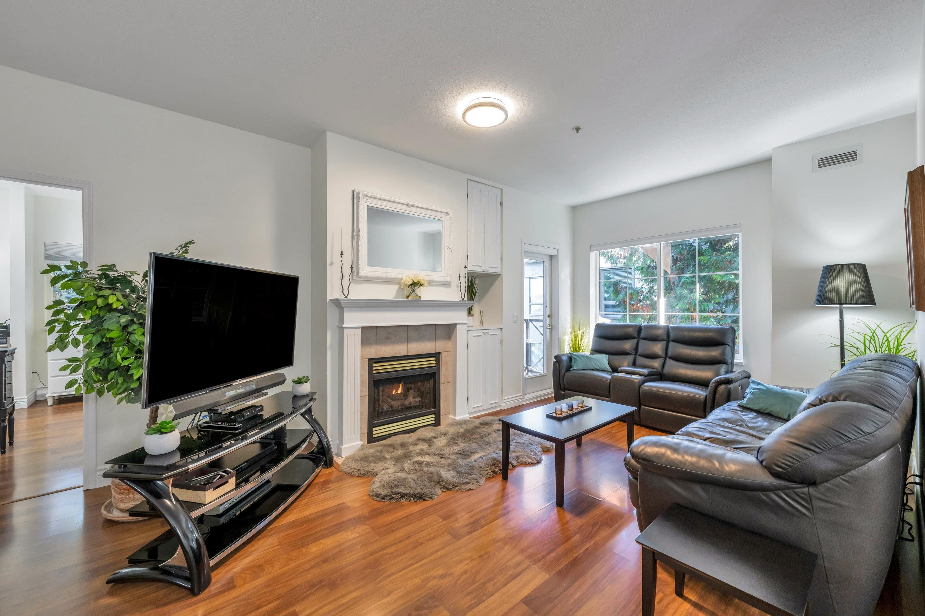 205 4747 54A STREET, #205