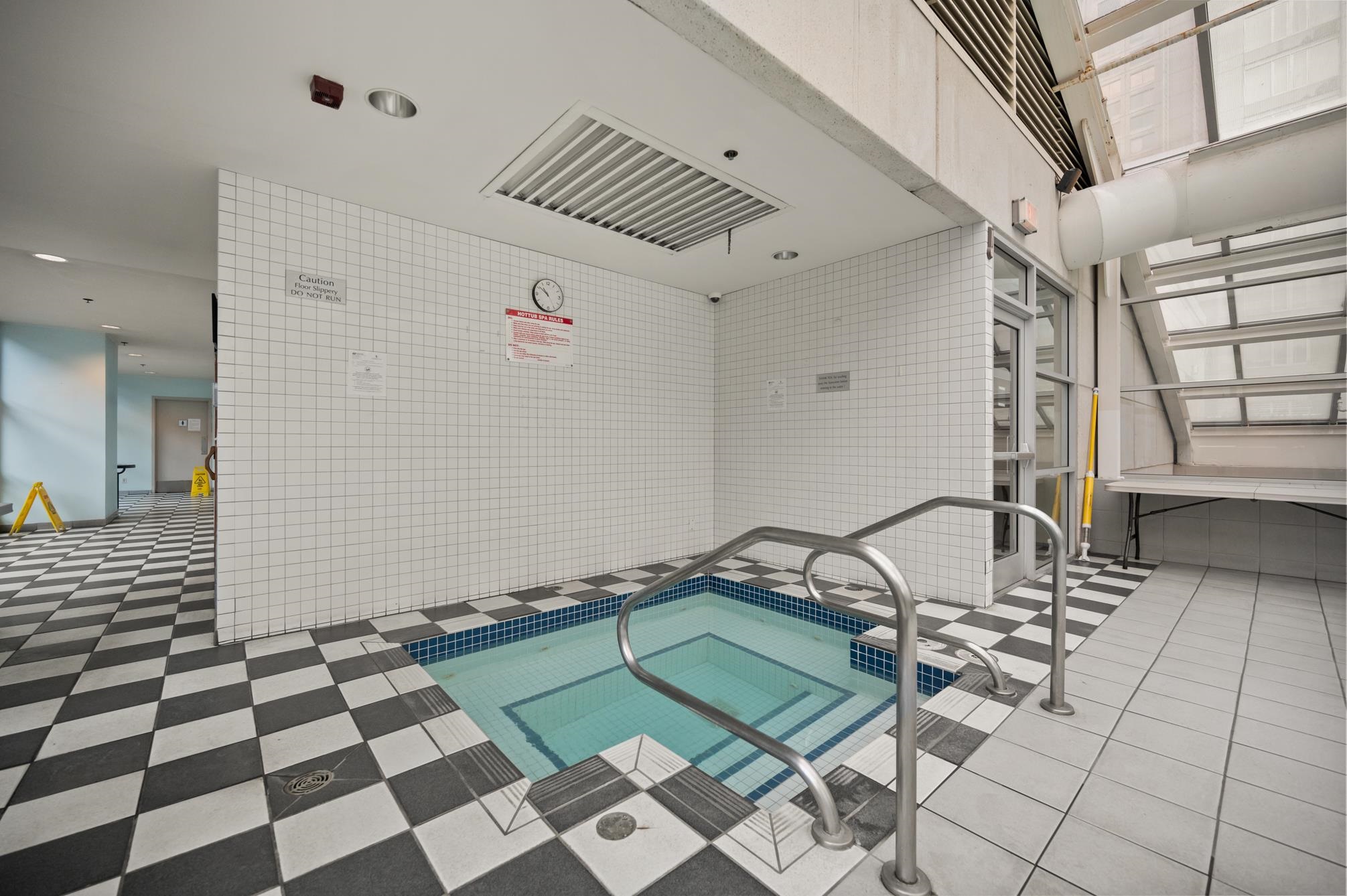 2905 438 SEYMOUR STREET, #2905
