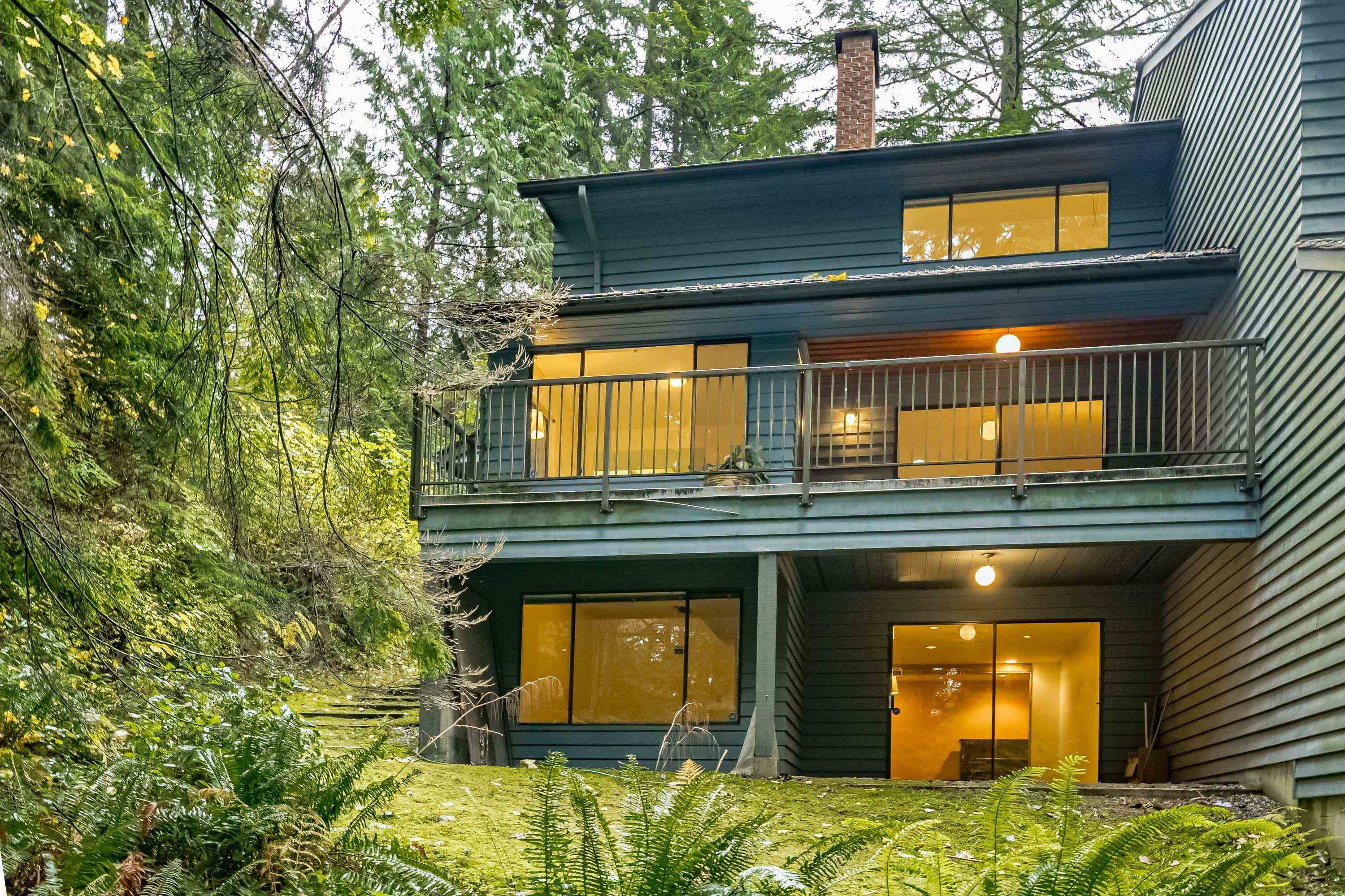 861 HENDECOURT ROAD