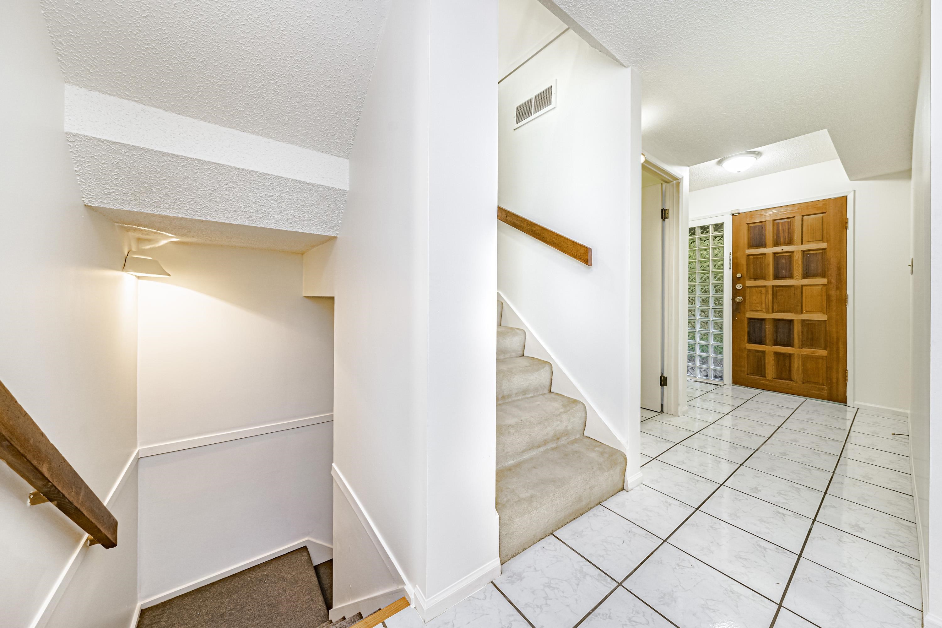 861 HENDECOURT ROAD