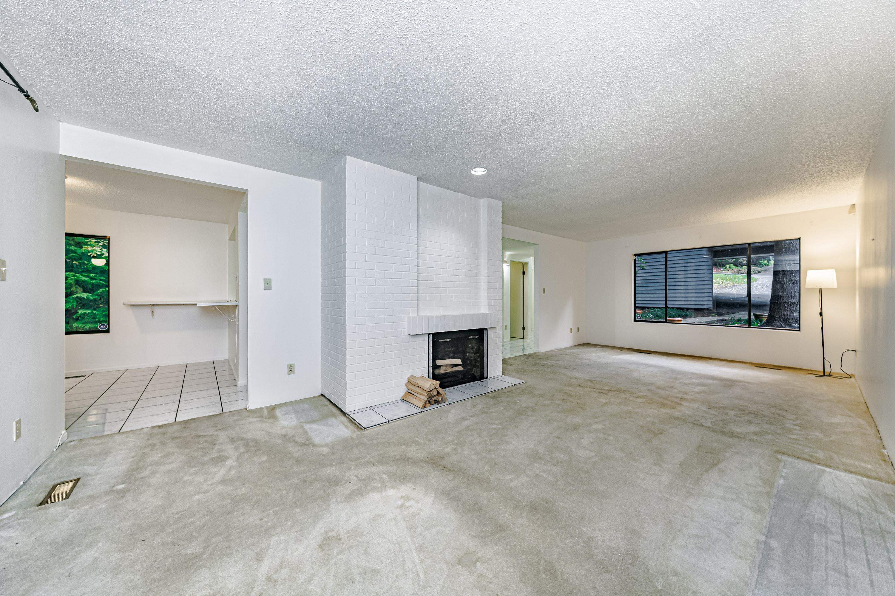 861 HENDECOURT ROAD