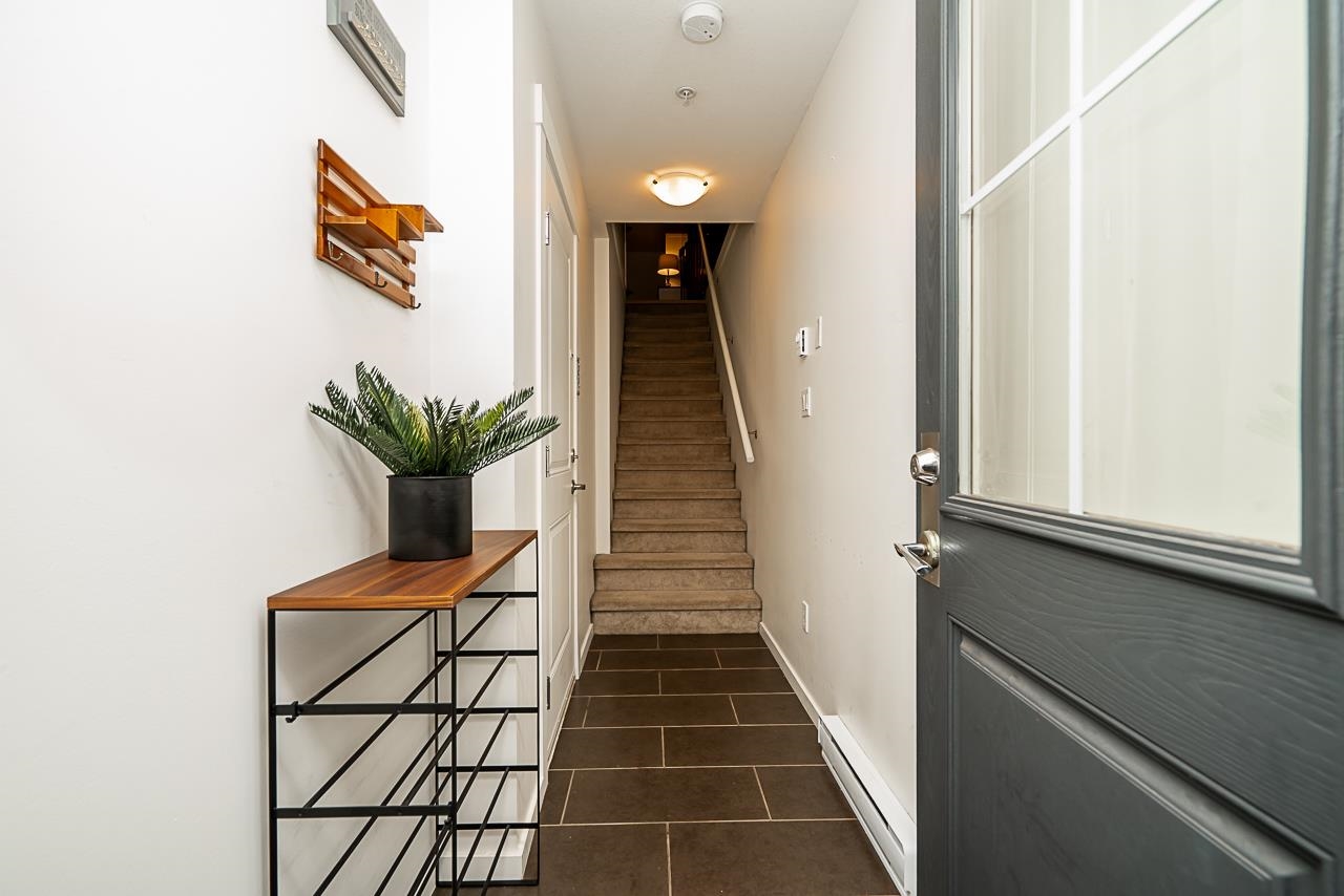 73 3010 RIVERBEND DRIVE, #73