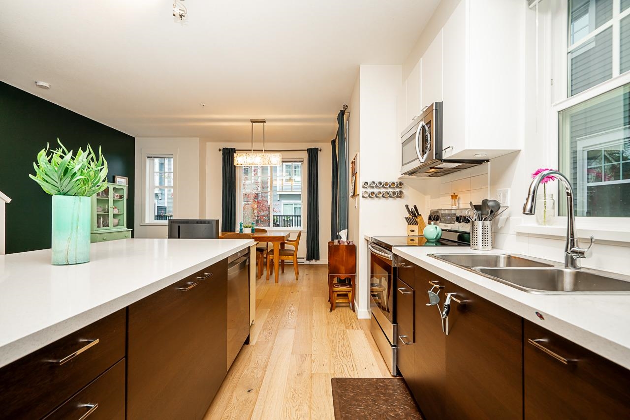 73 3010 RIVERBEND DRIVE, #73
