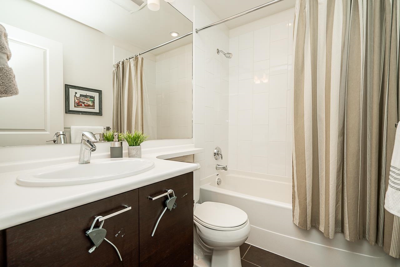 73 3010 RIVERBEND DRIVE, #73