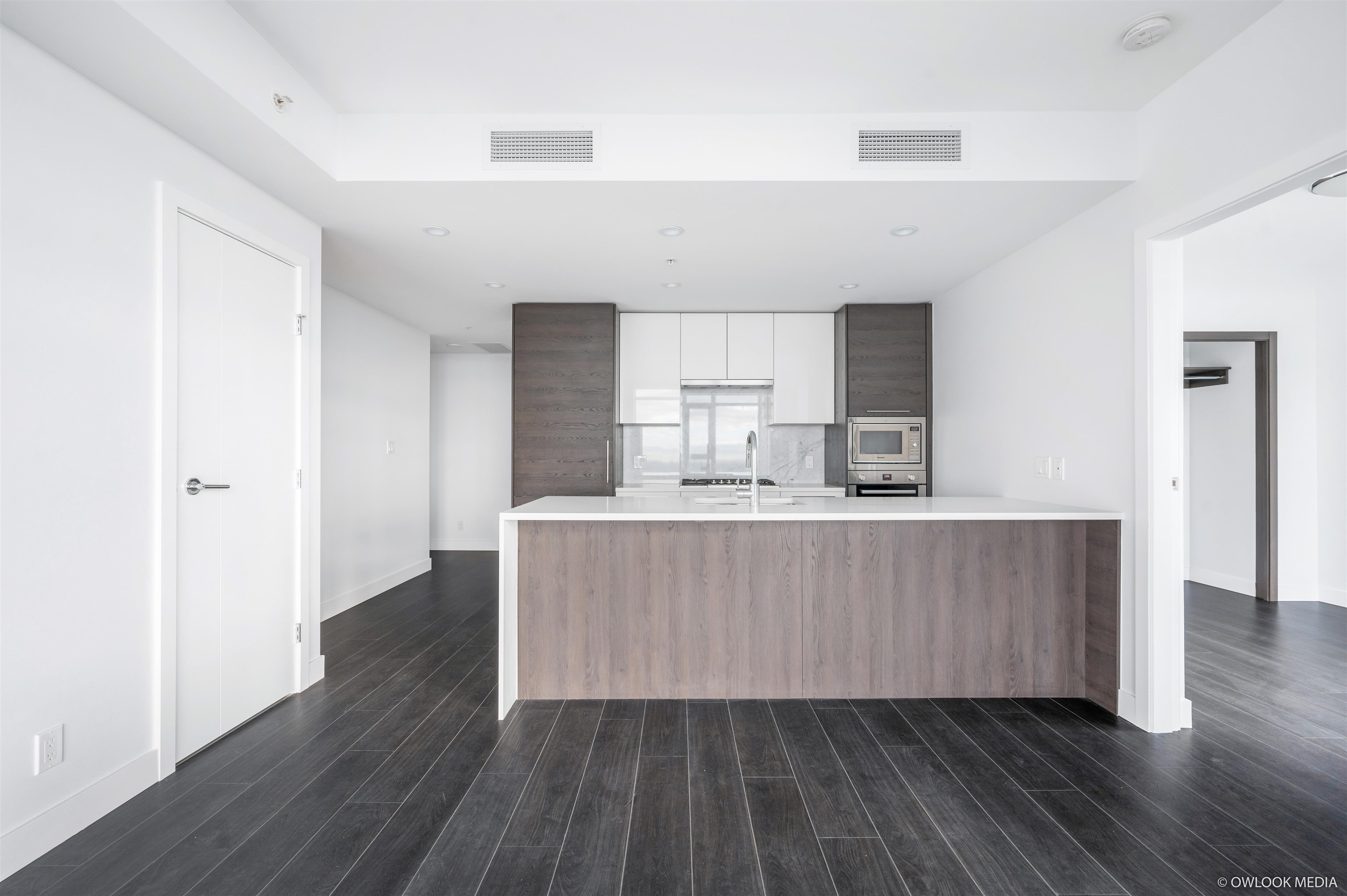 3606 4458 BERESFORD STREET, #3606