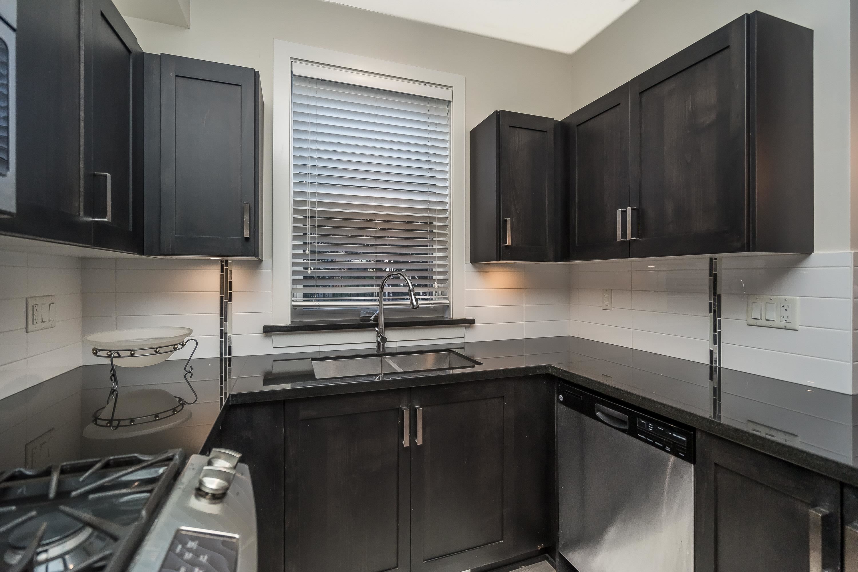 114 20078 FRASER HIGHWAY, #114