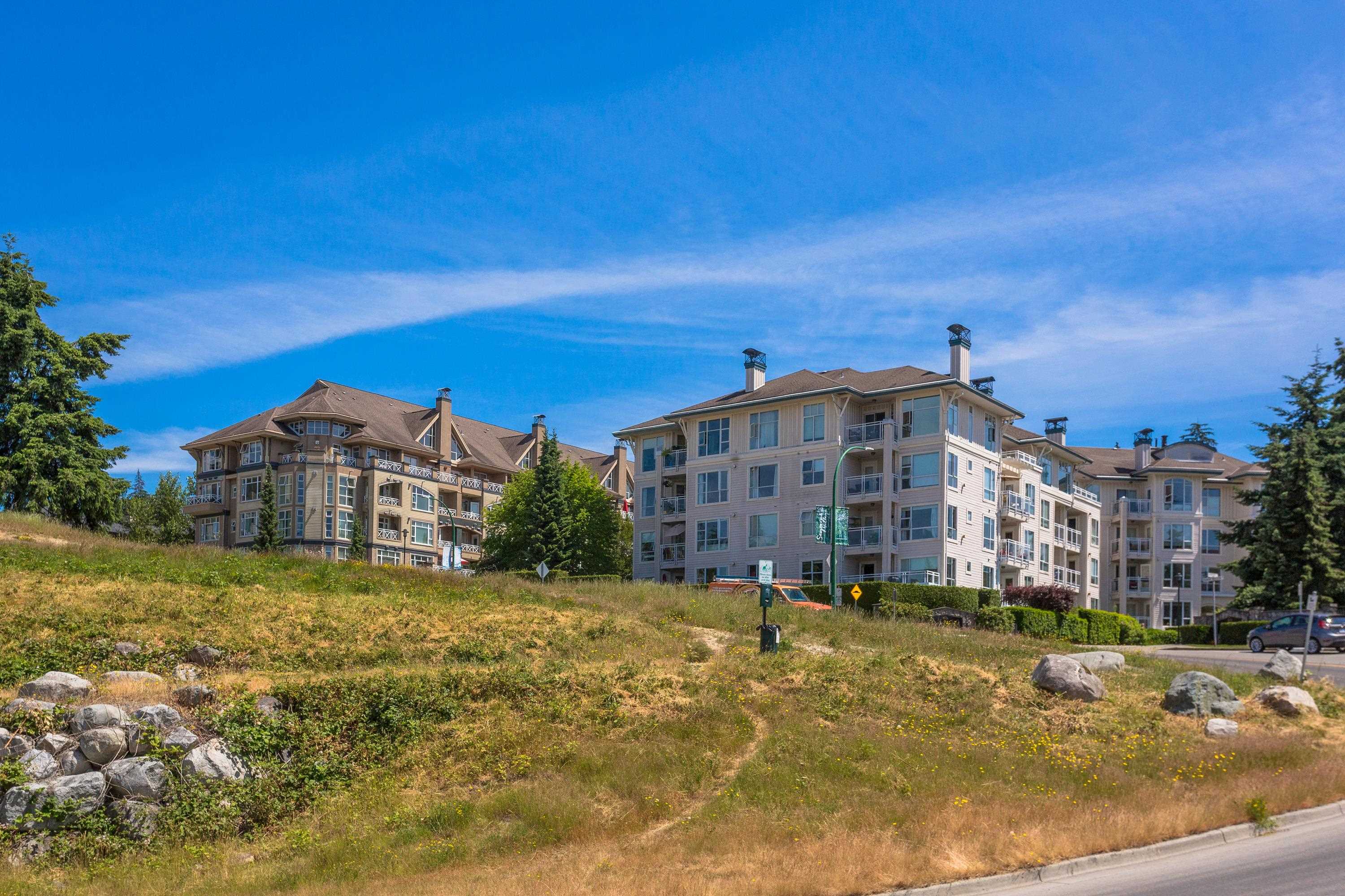 428 3629 DEERCREST DRIVE, #428