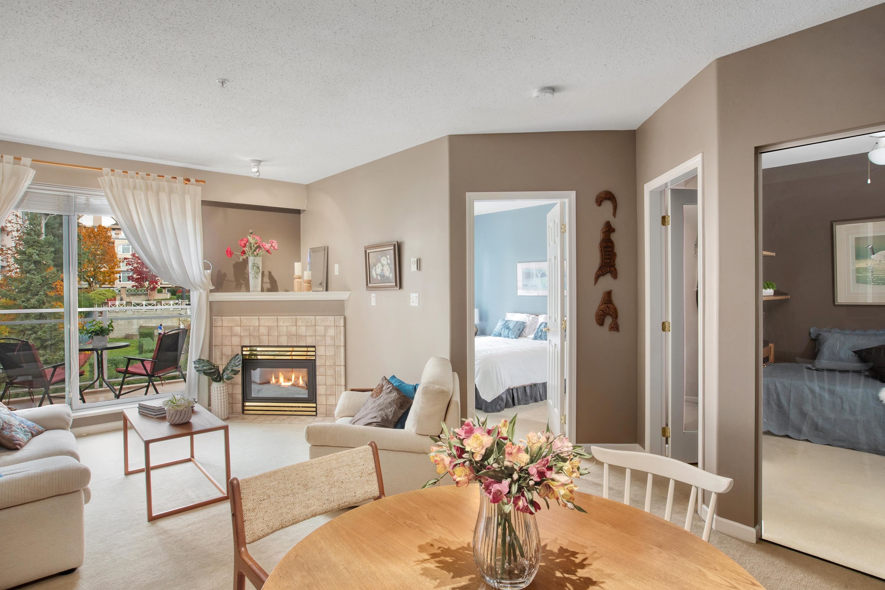 428 3629 DEERCREST DRIVE, #428