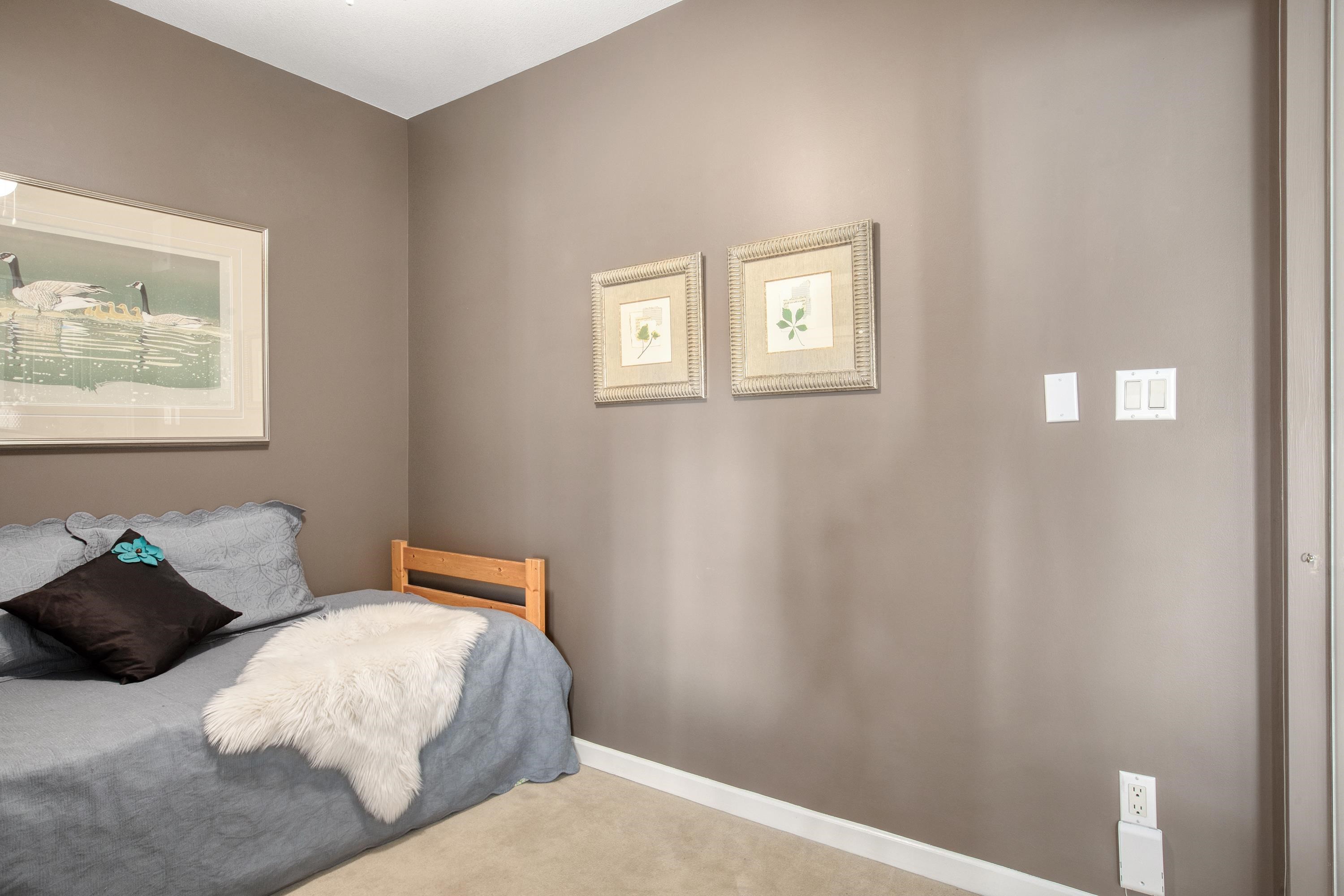 428 3629 DEERCREST DRIVE, #428