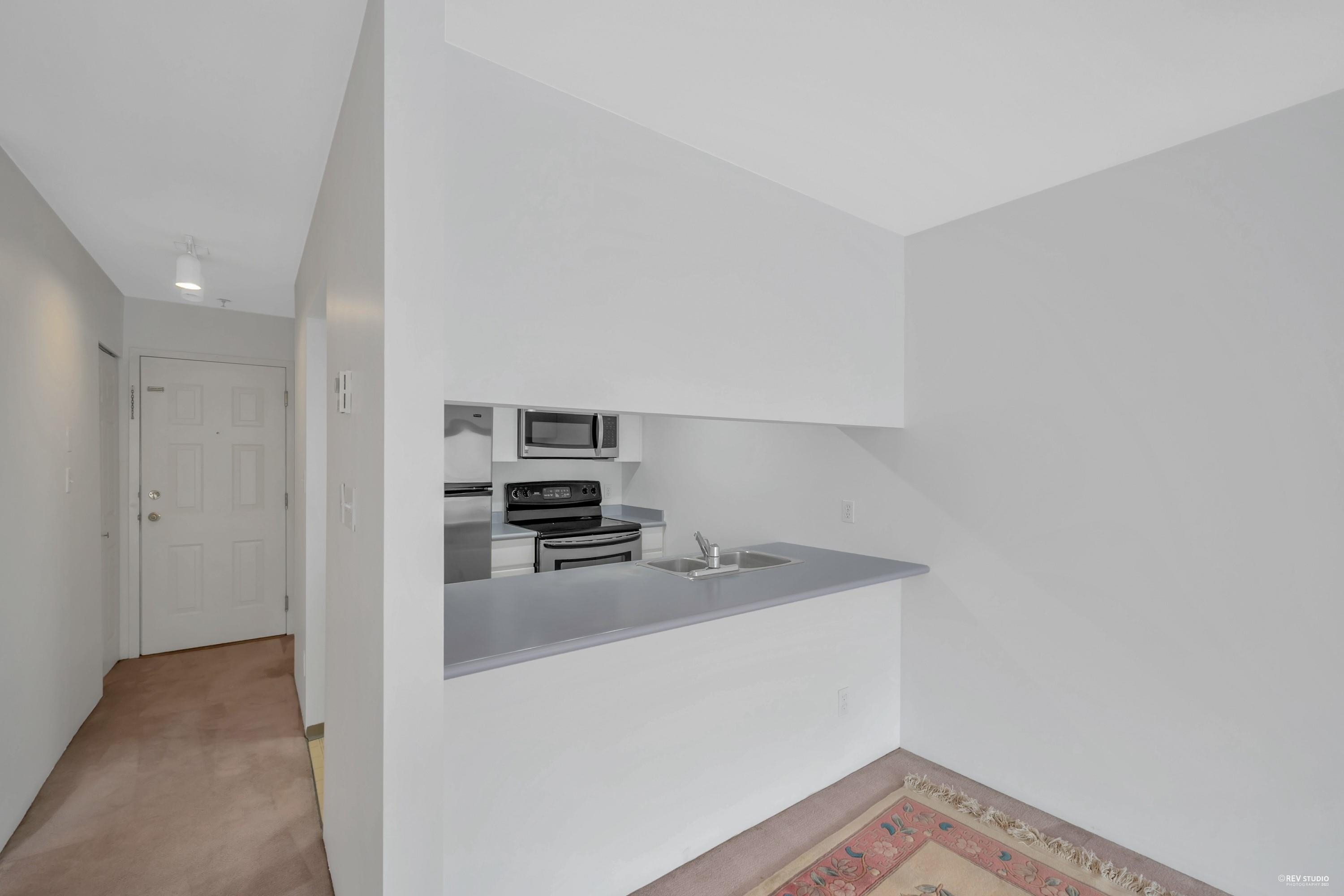 120 3250 W BROADWAY, #120