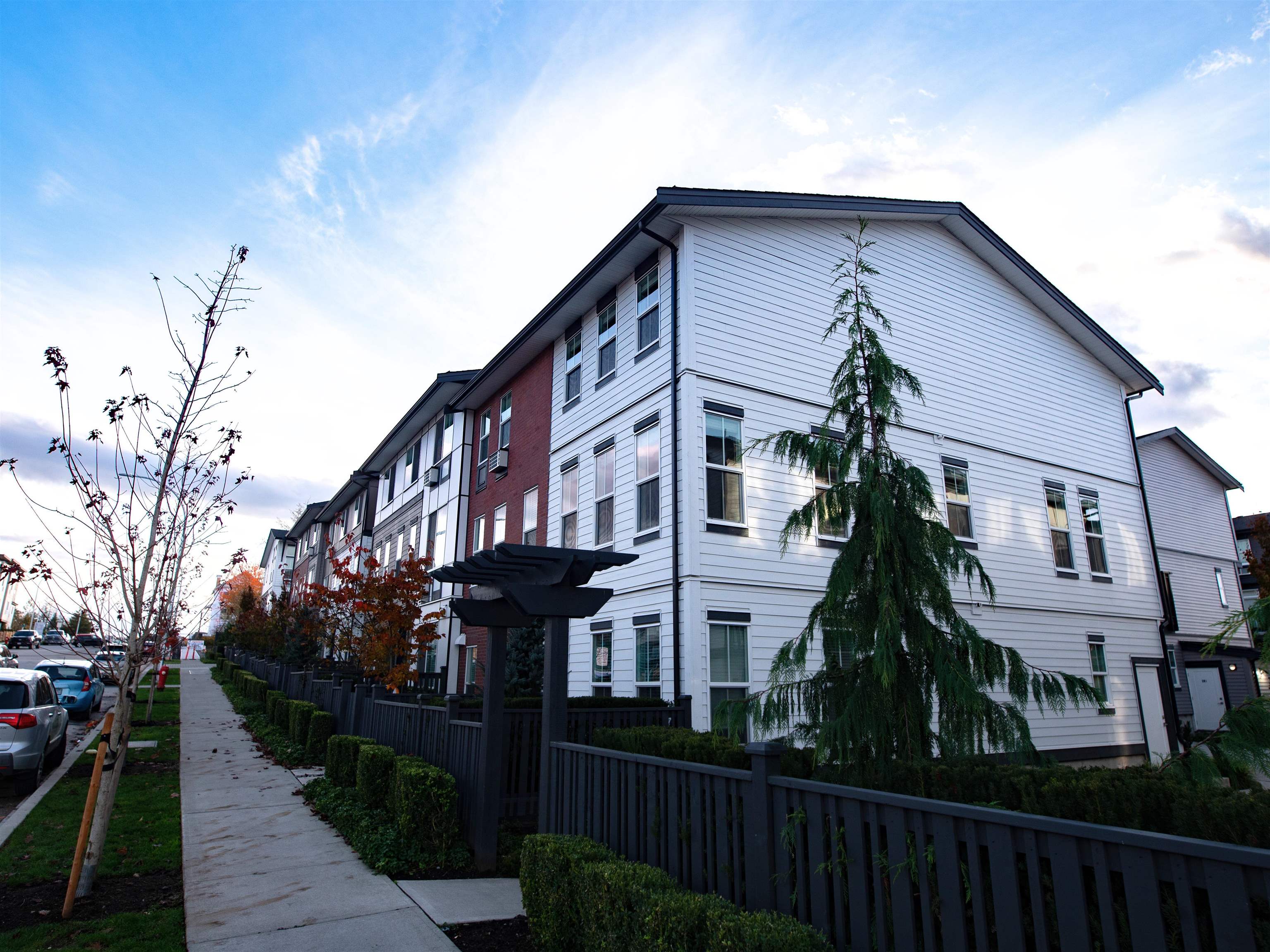 8 8161 201 STREET, #8