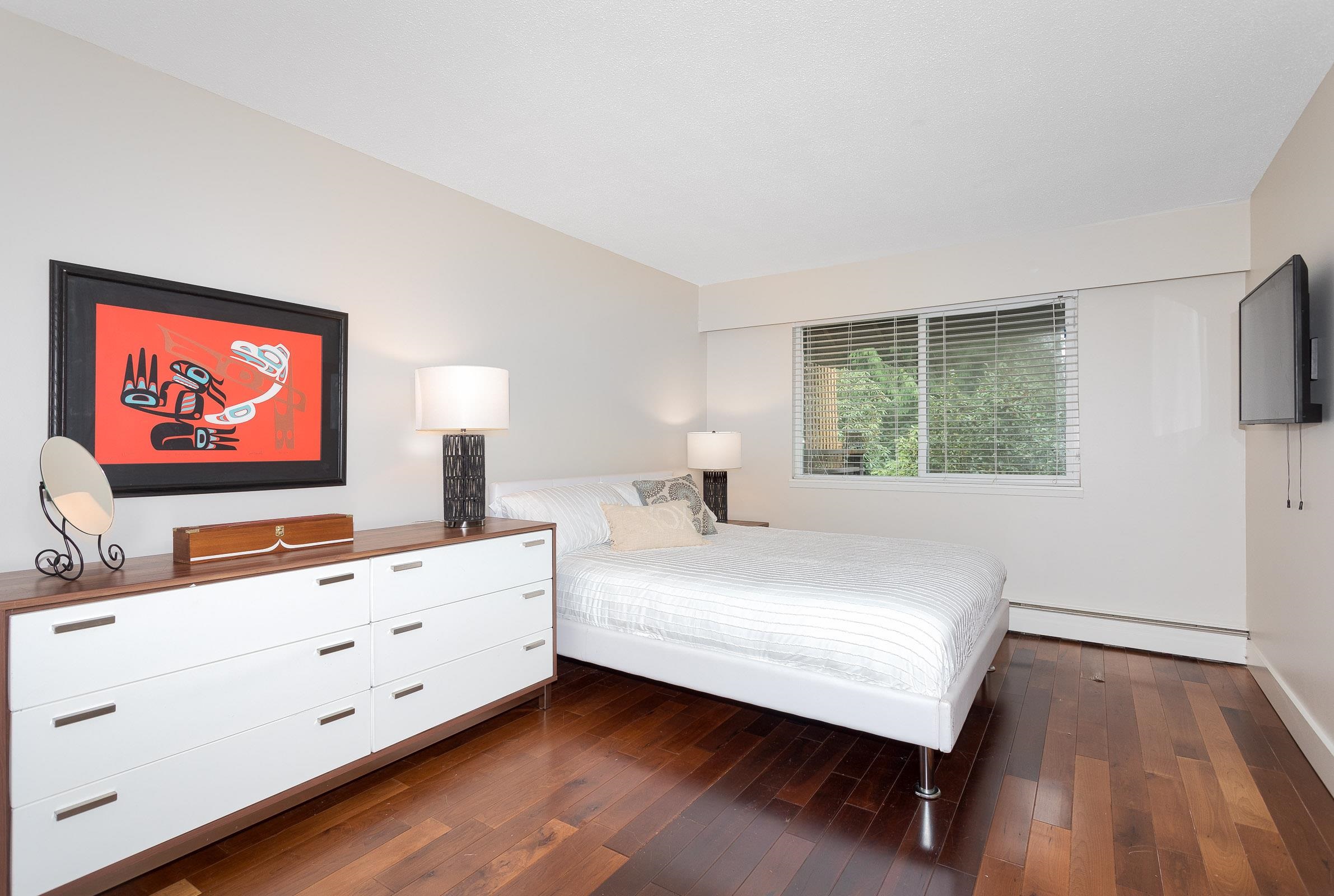 406 555 W 28TH STREET, #406