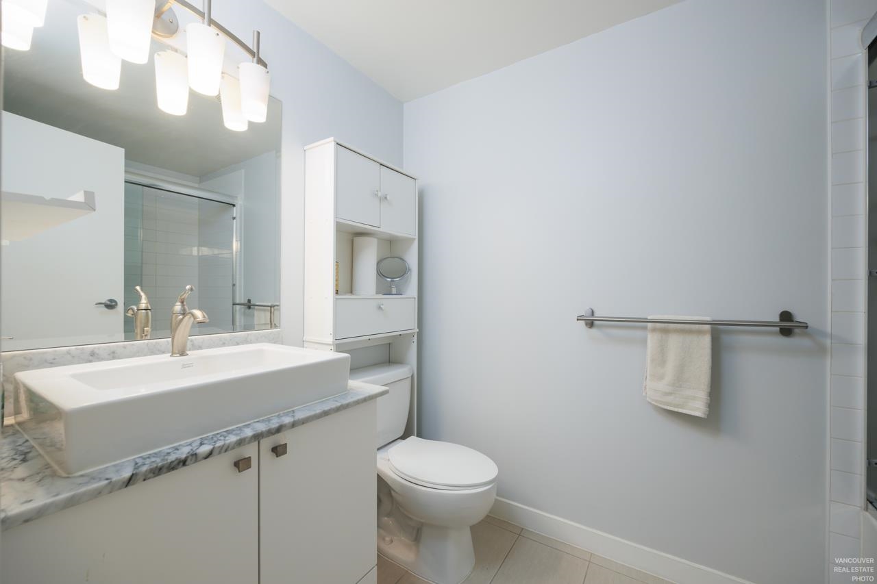 2409 110 BREW STREET, #2409