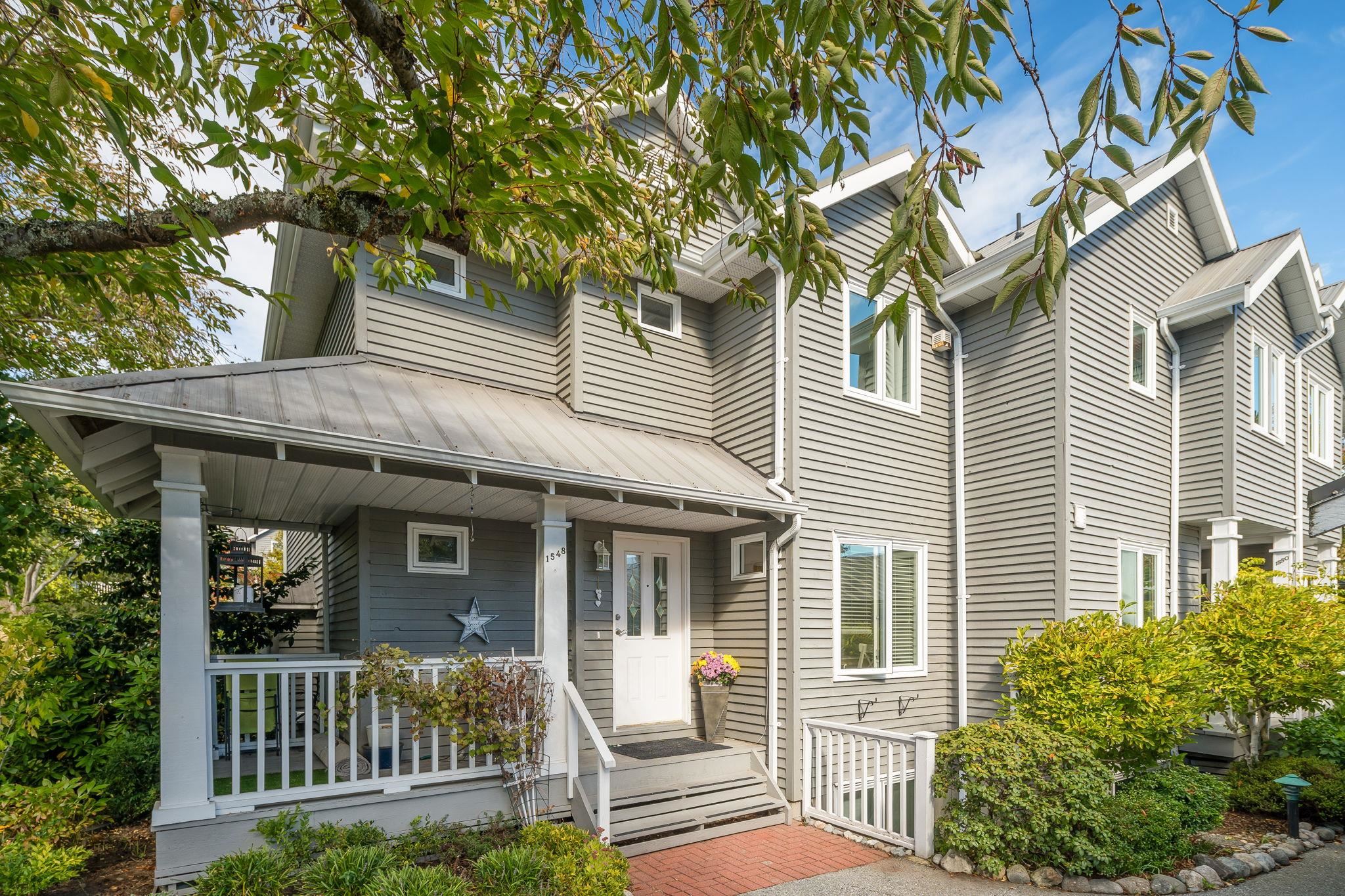 1548 BOWSER AVENUE
