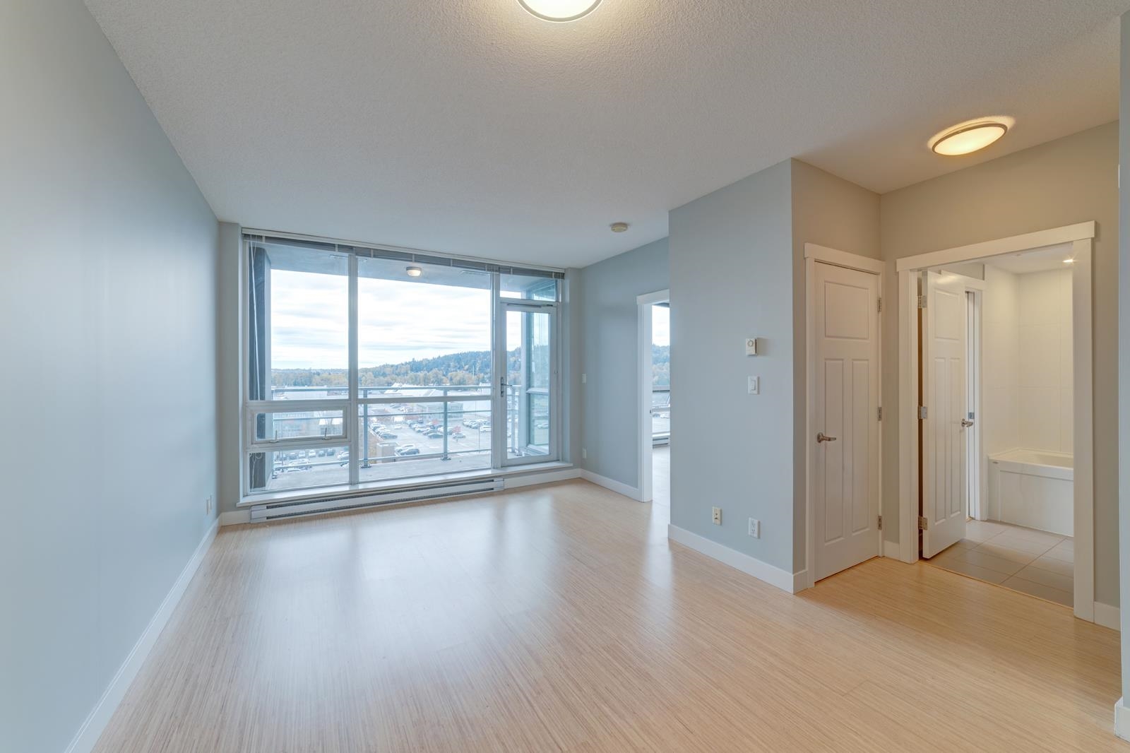 1008 2968 GLEN DRIVE, #1008
