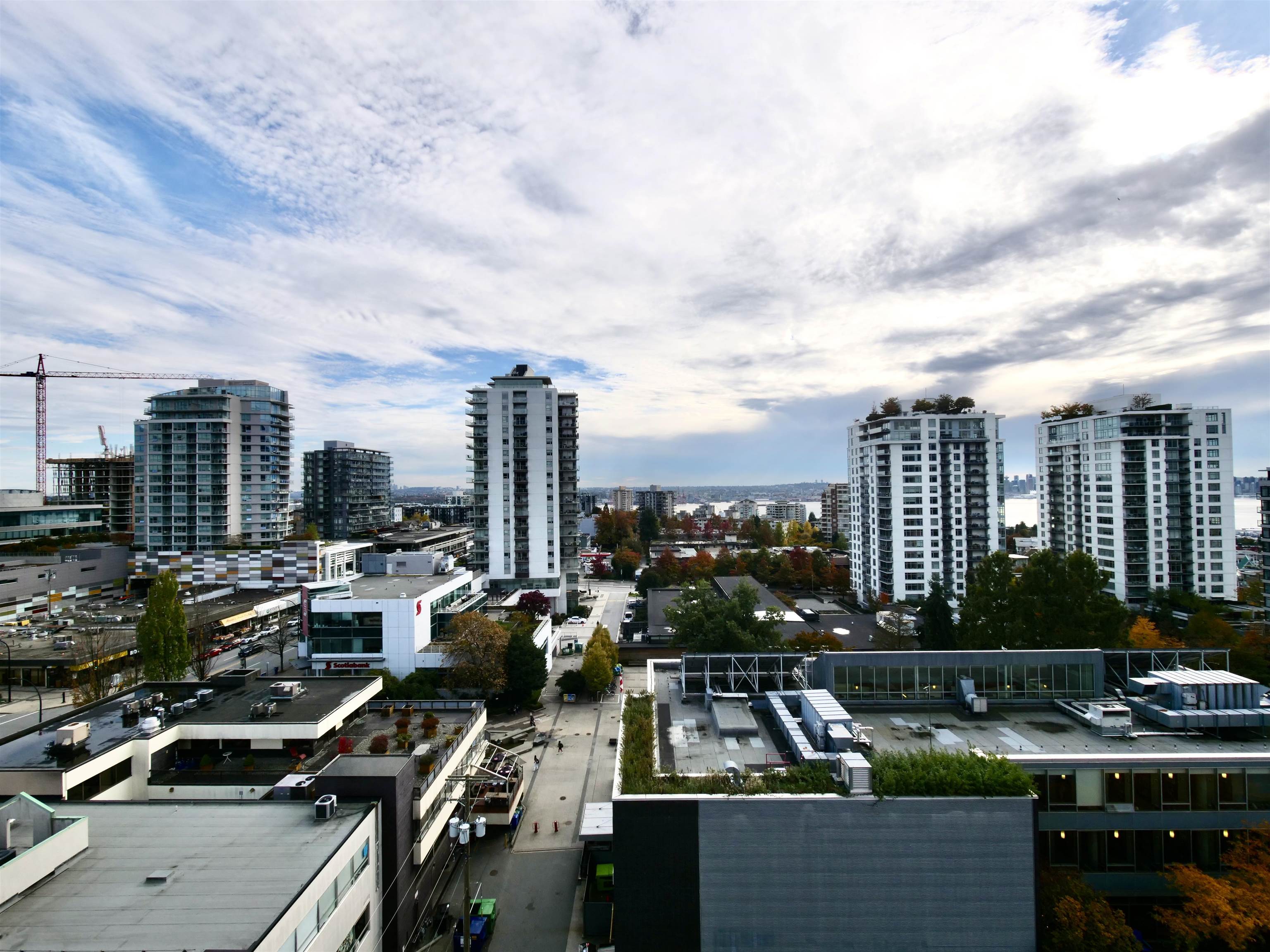1103 121 W 15TH STREET, #1103
