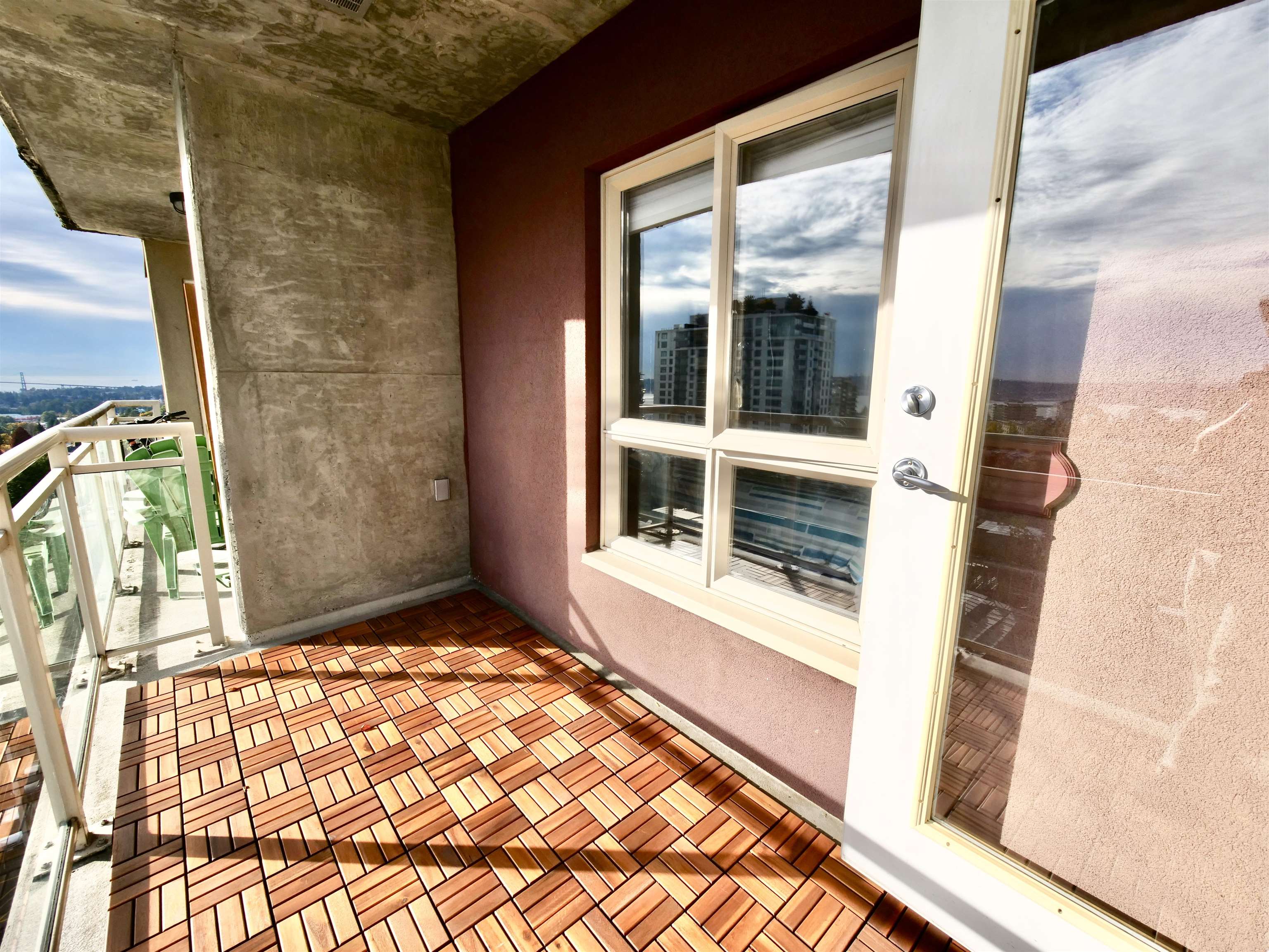 1103 121 W 15TH STREET, #1103