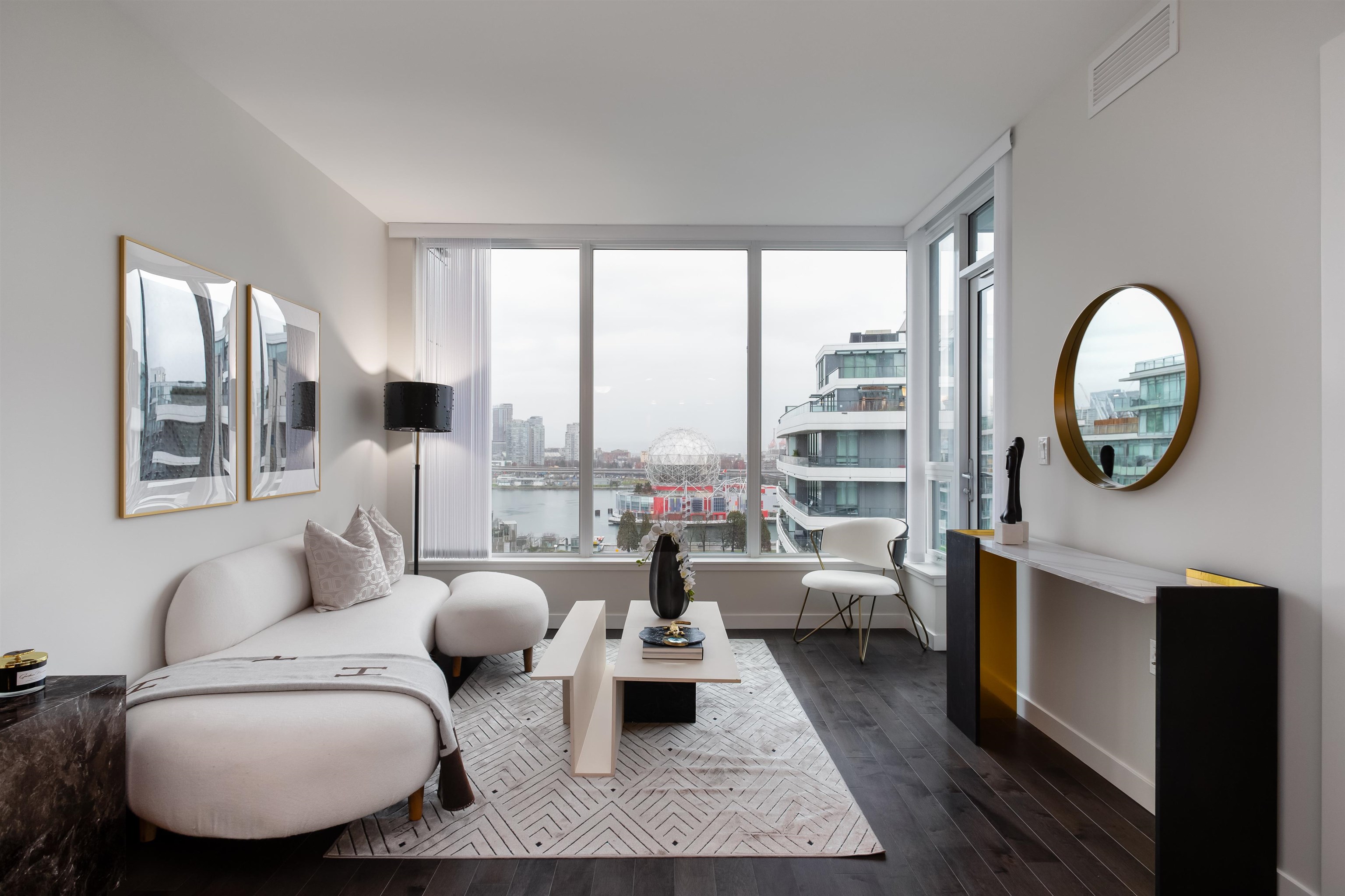 807 1708 ONTARIO STREET, #807
