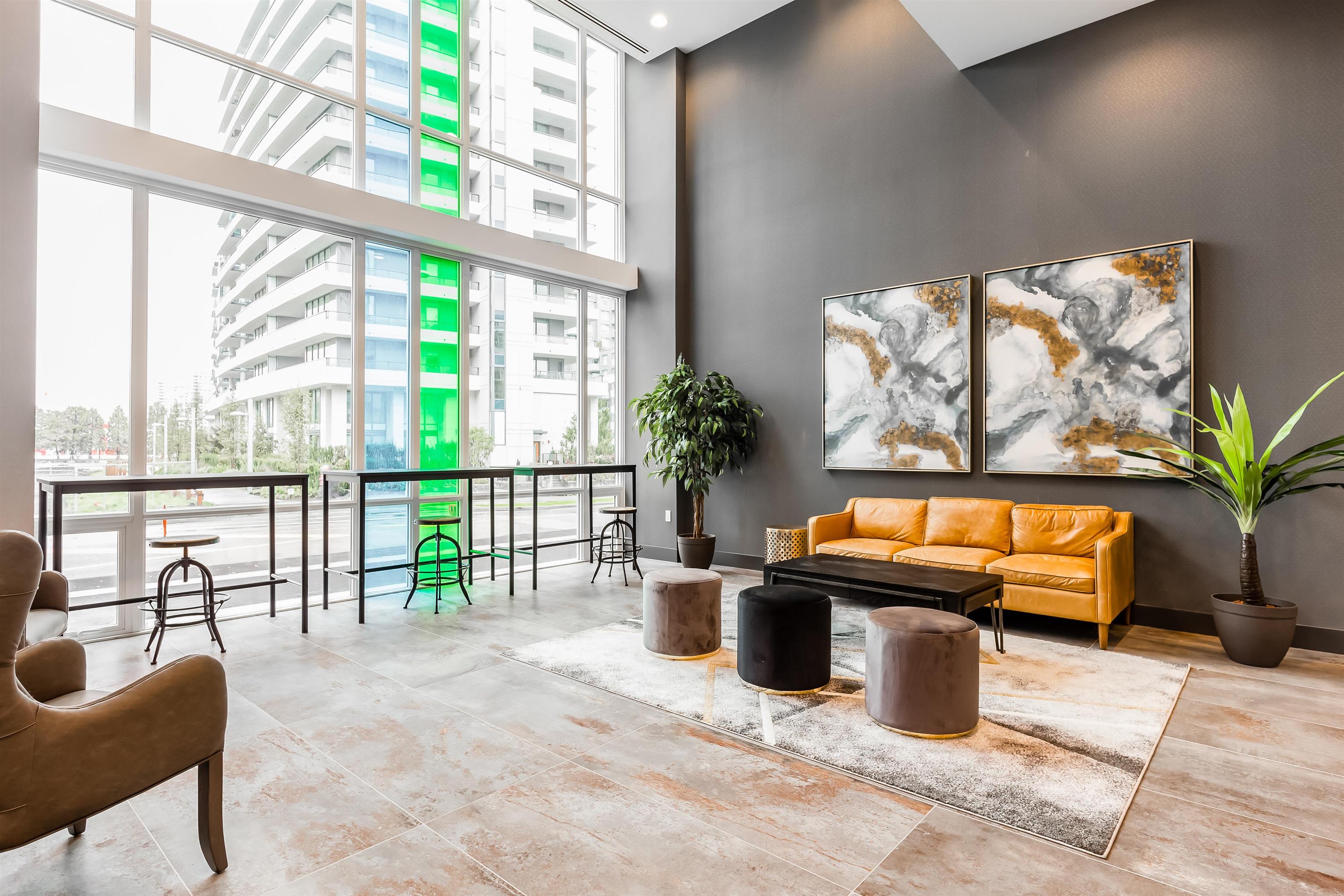 807 1708 ONTARIO STREET, #807