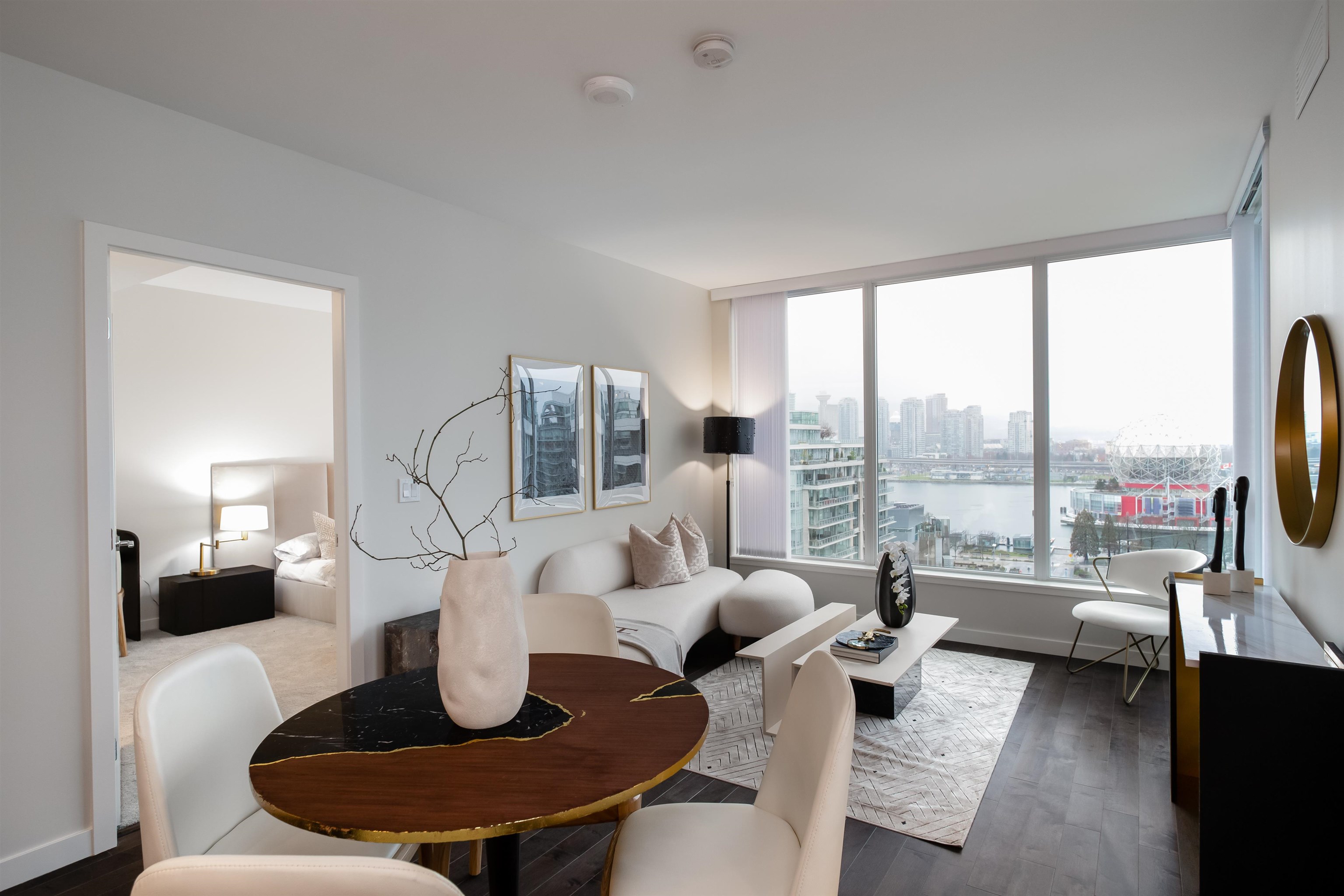 807 1708 ONTARIO STREET, #807