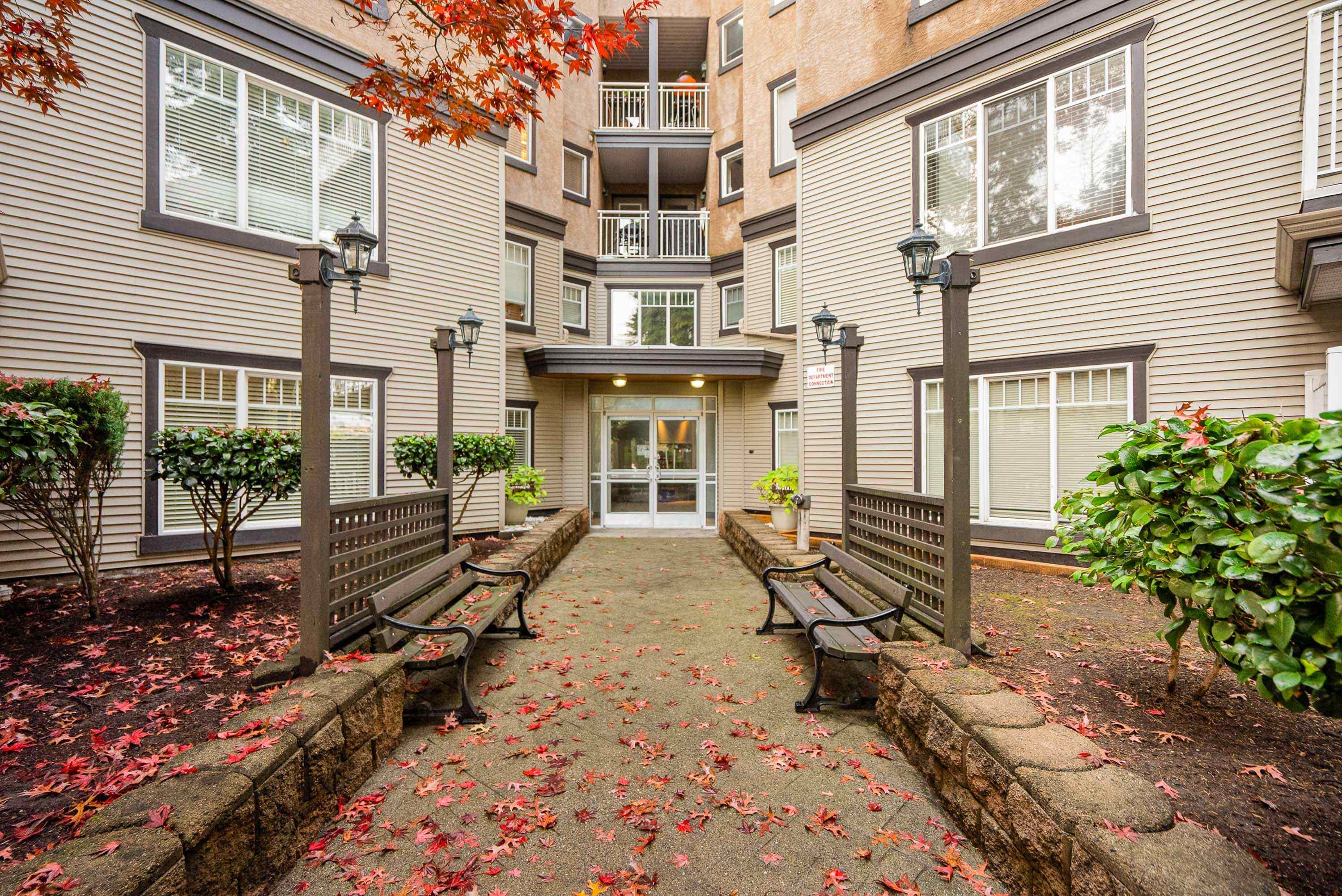 306 20288 54 AVENUE, #306