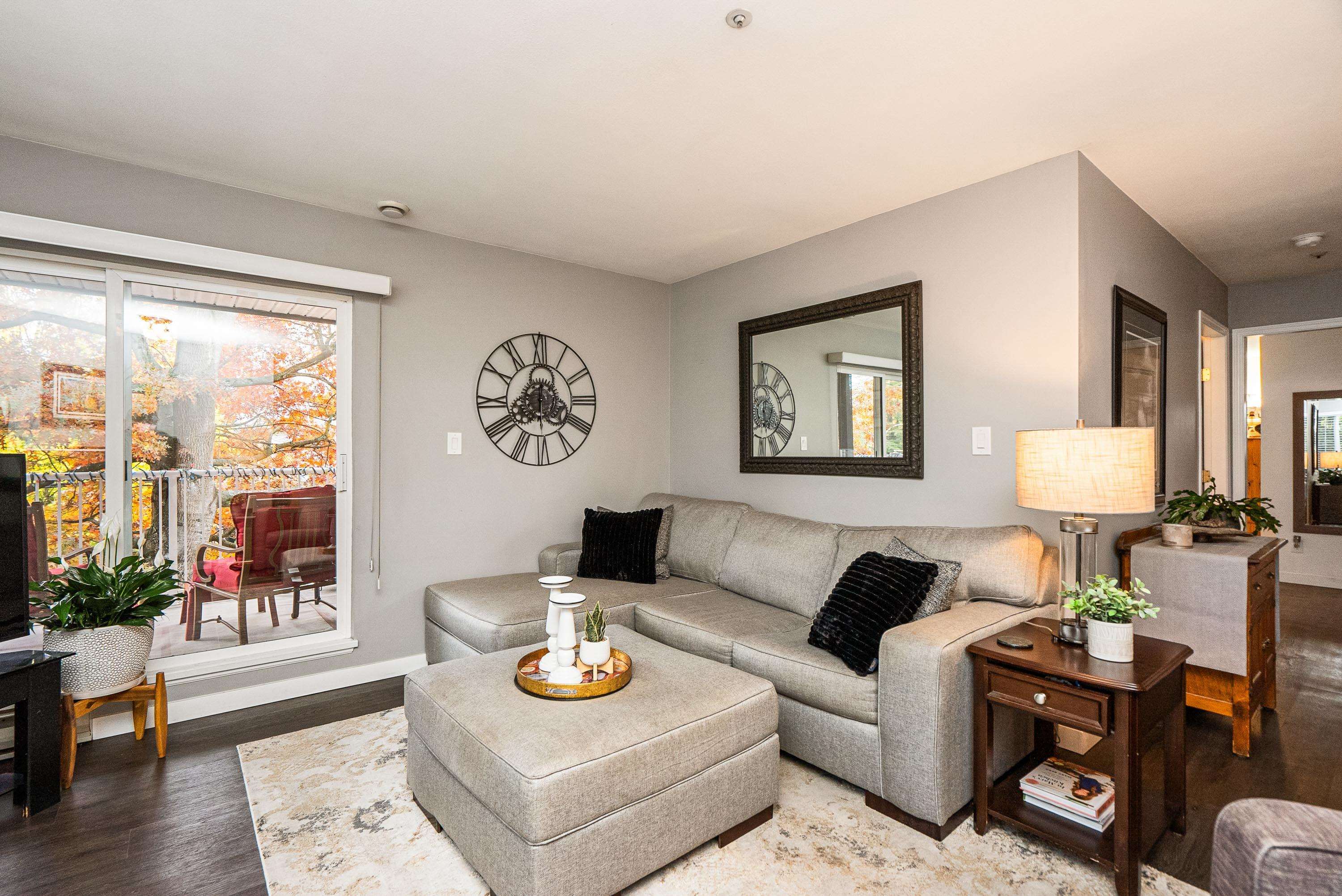 306 20288 54 AVENUE, #306