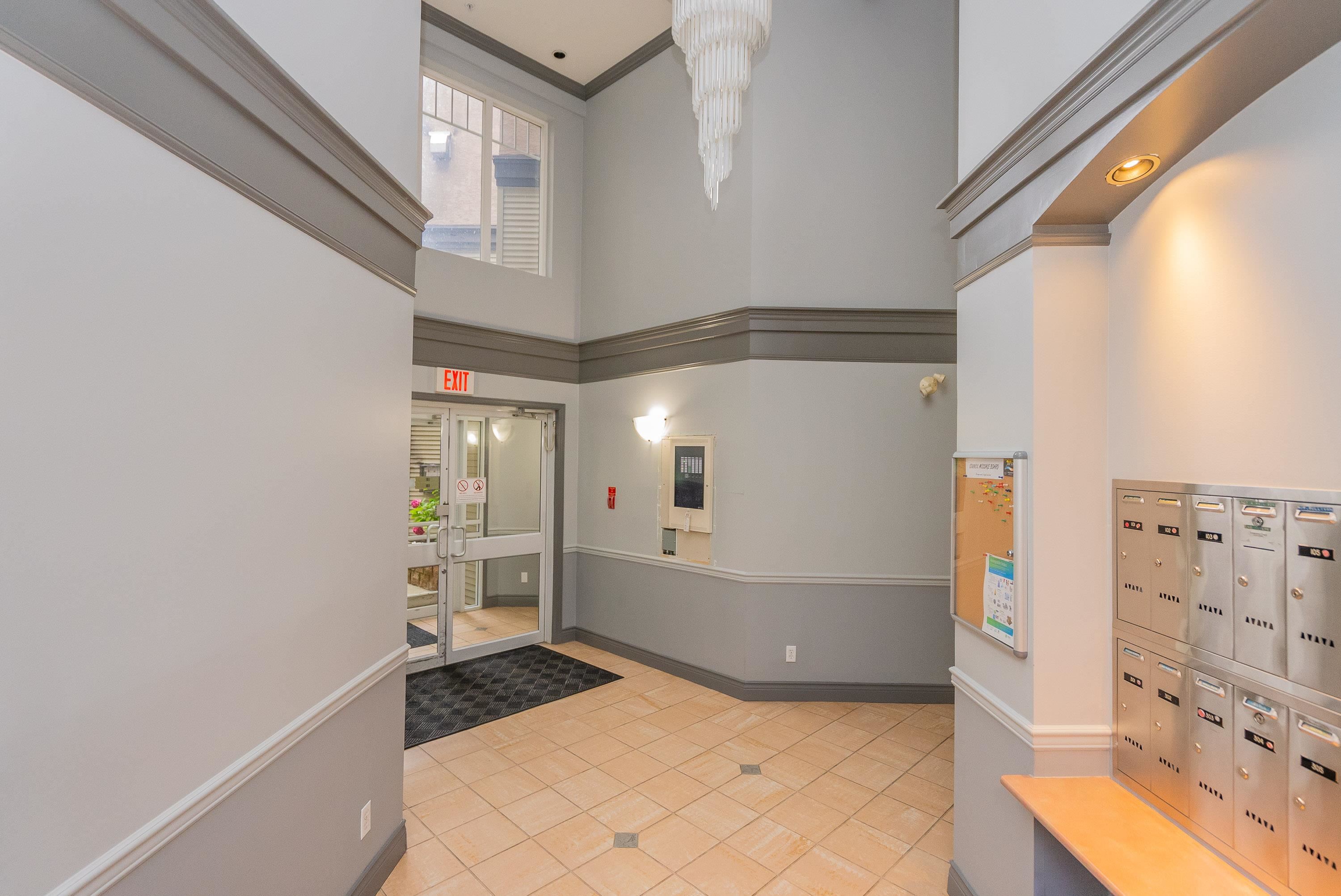 306 20288 54 AVENUE, #306