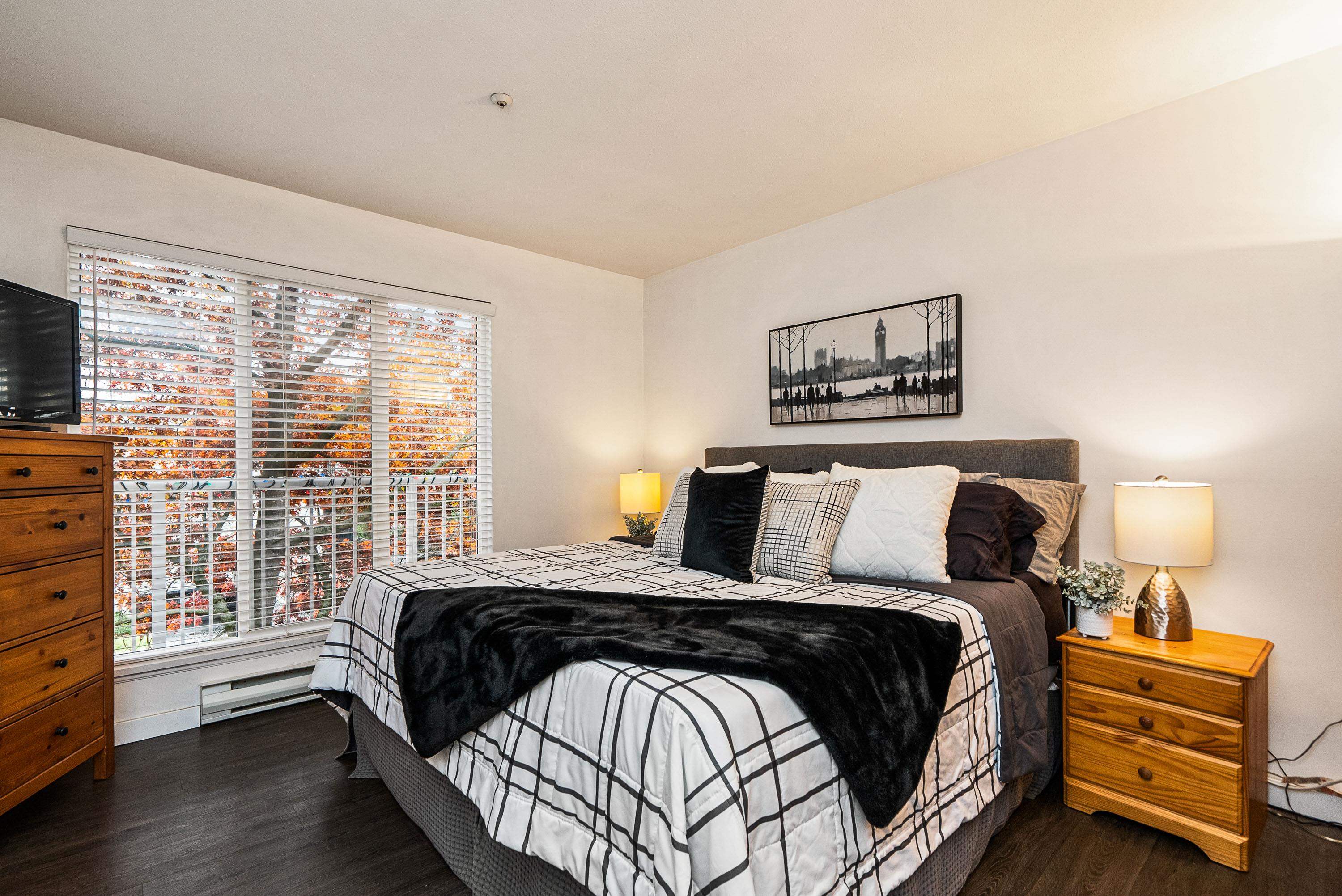 306 20288 54 AVENUE, #306