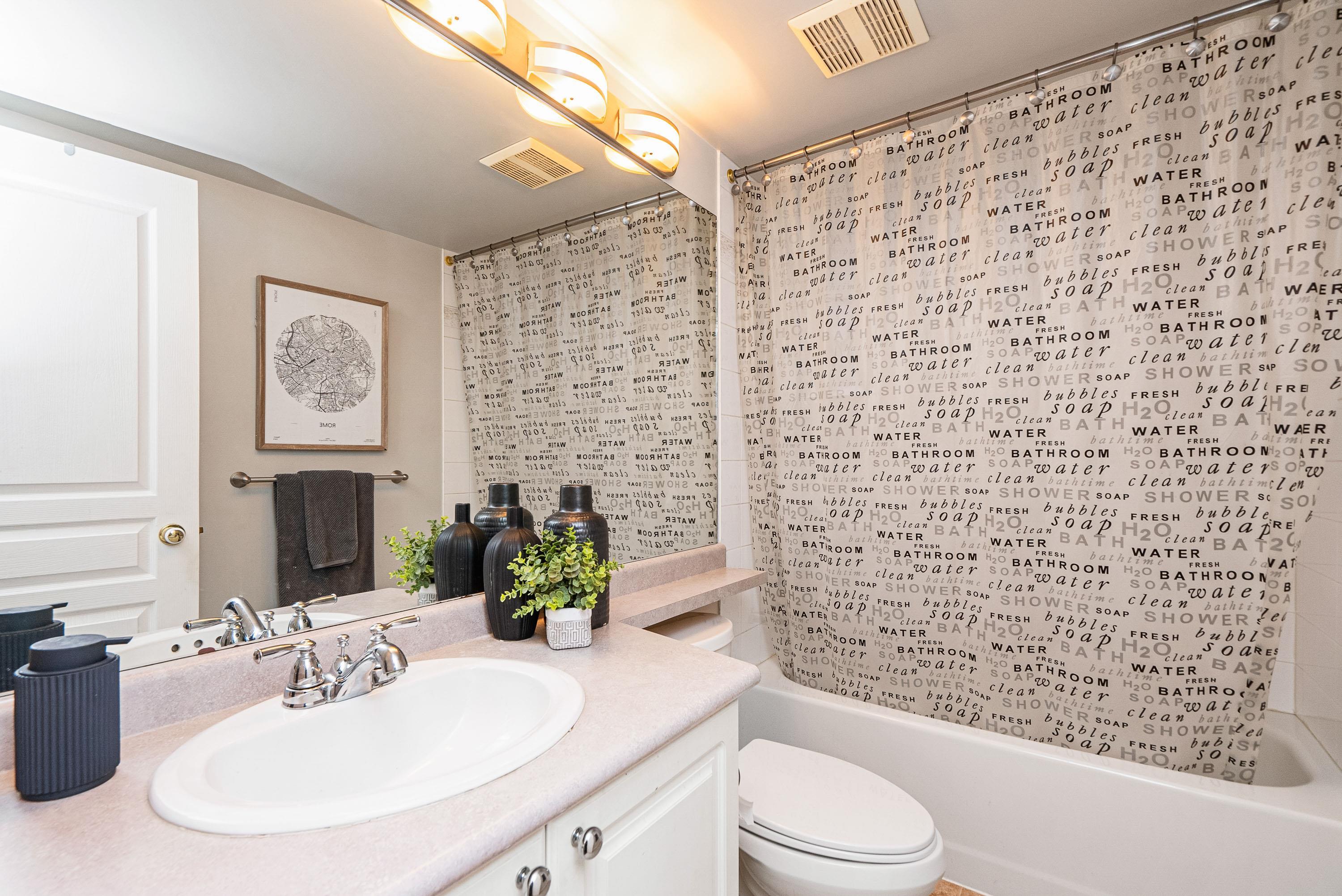 306 20288 54 AVENUE, #306