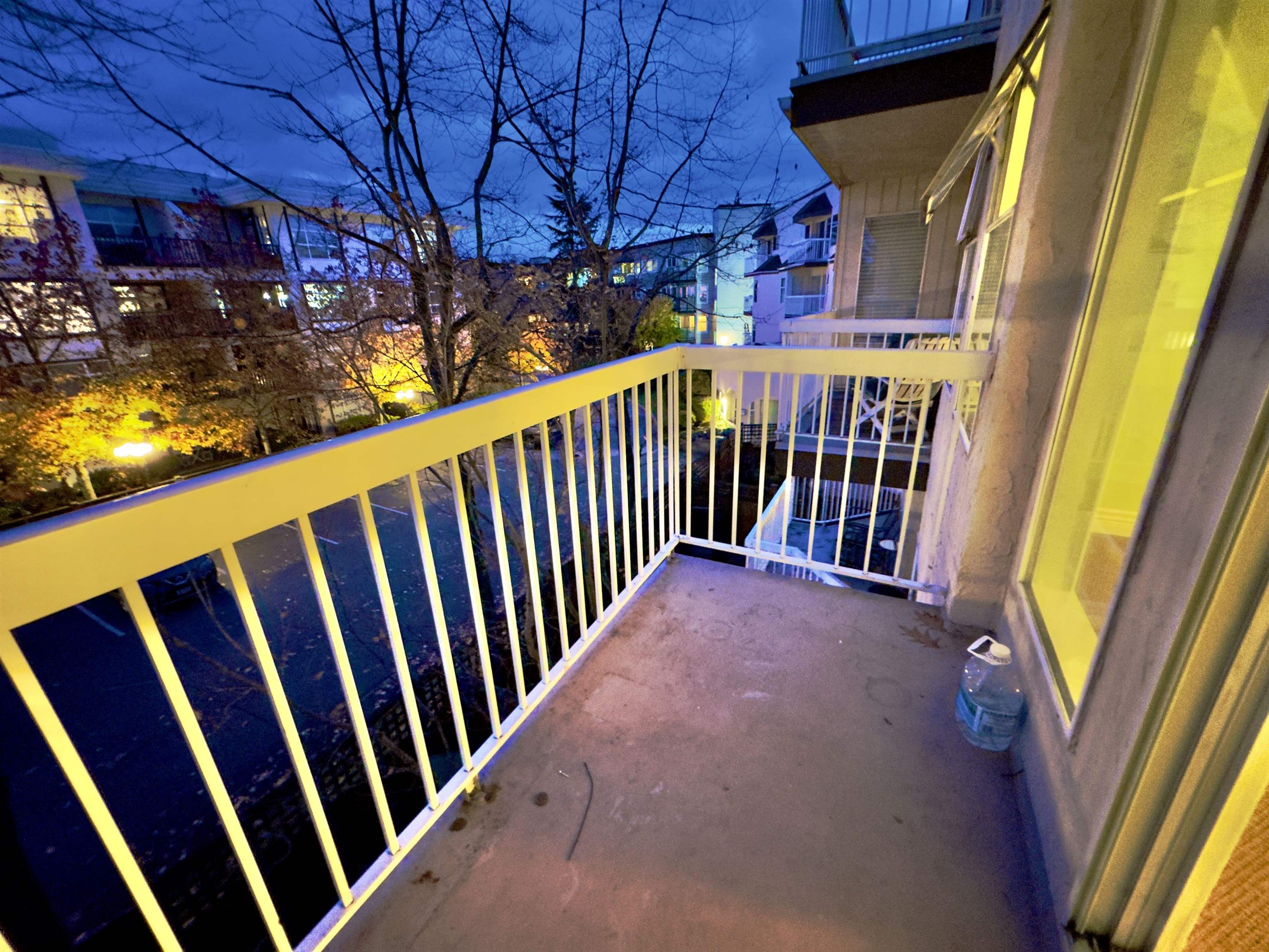 211 1860 E SOUTHMERE CRESCENT, #211