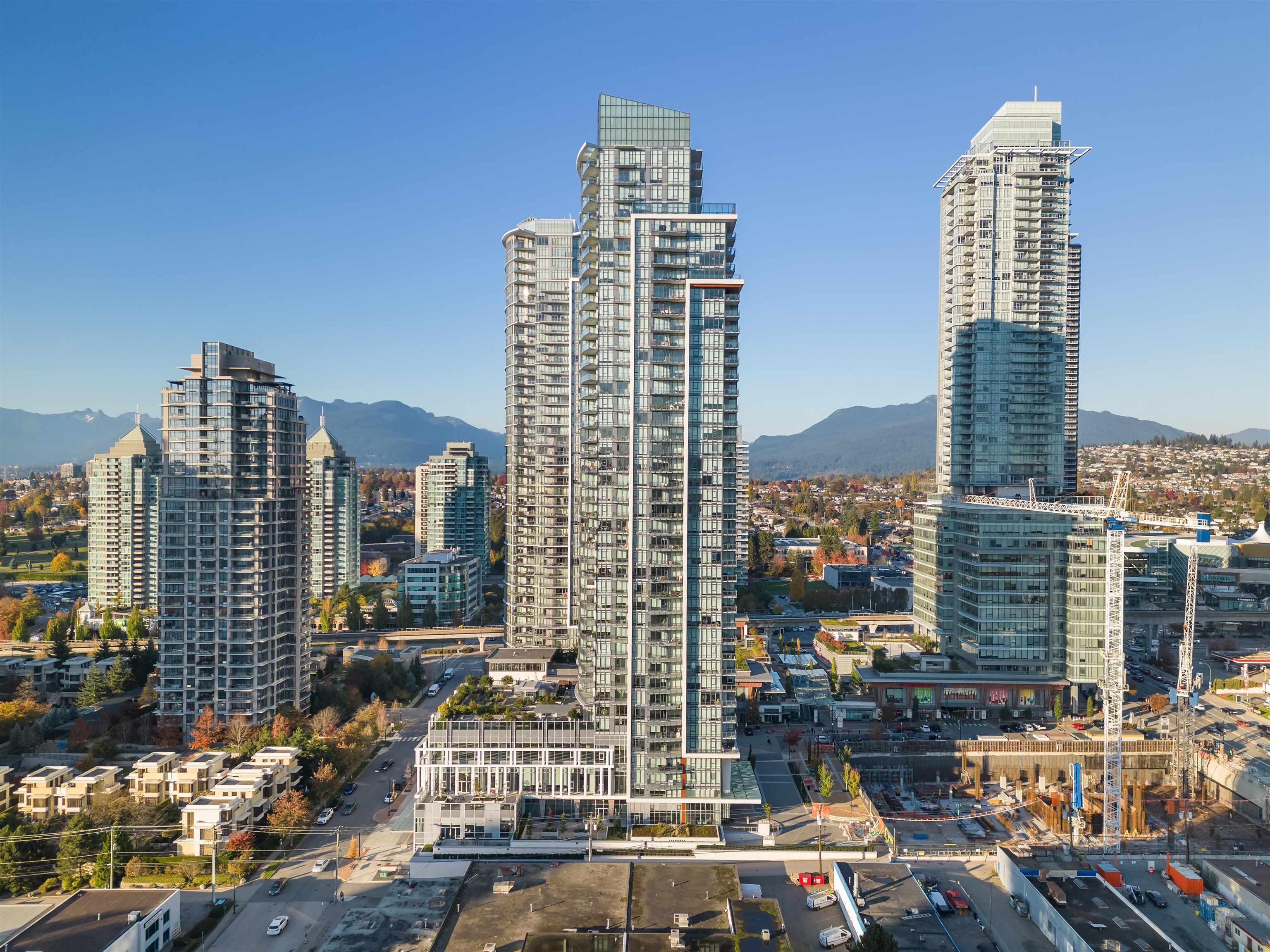 1804 2085 SKYLINE COURT, #1804